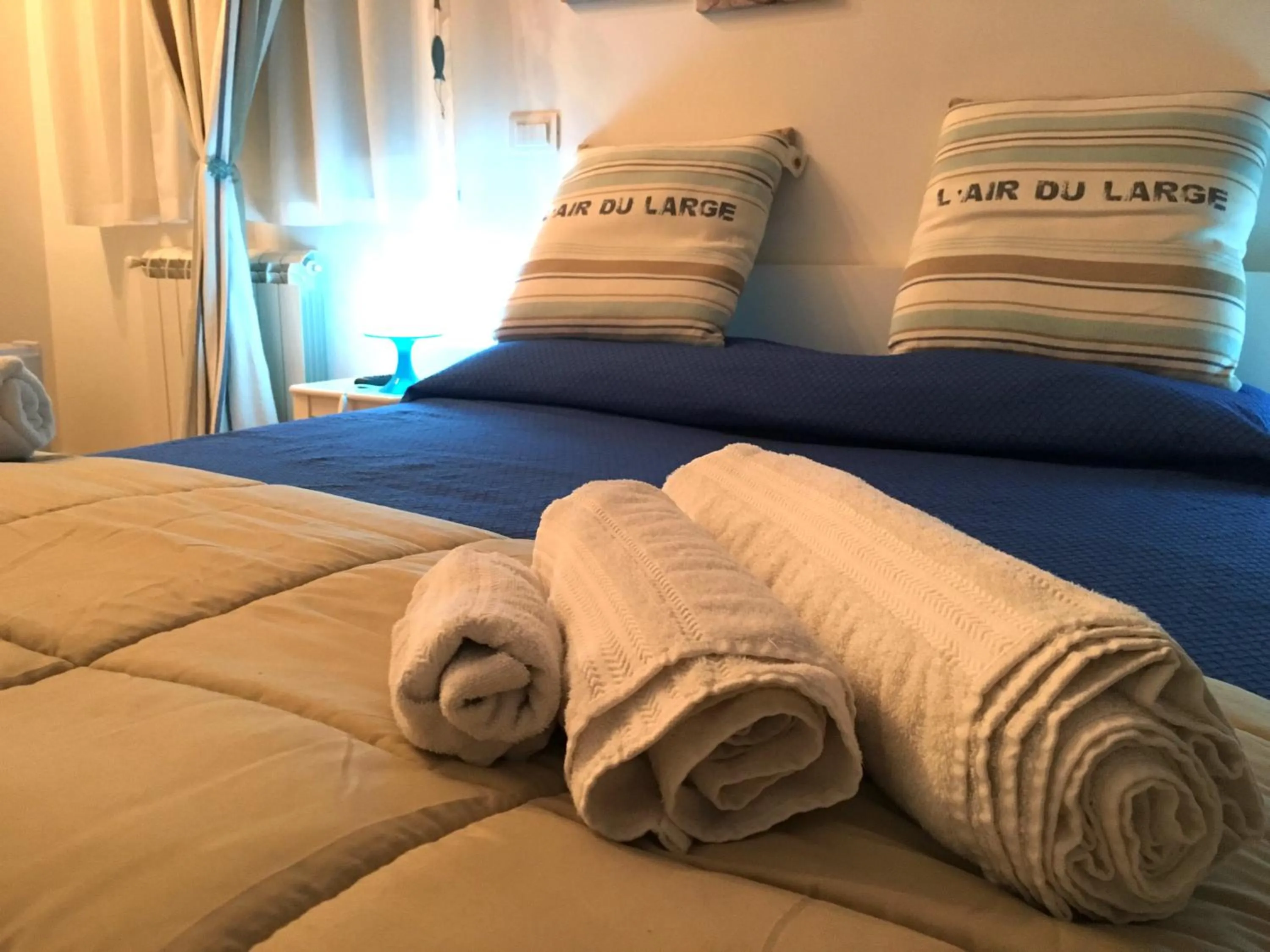 Decorative detail, Bed in Spegni La Luce b&b