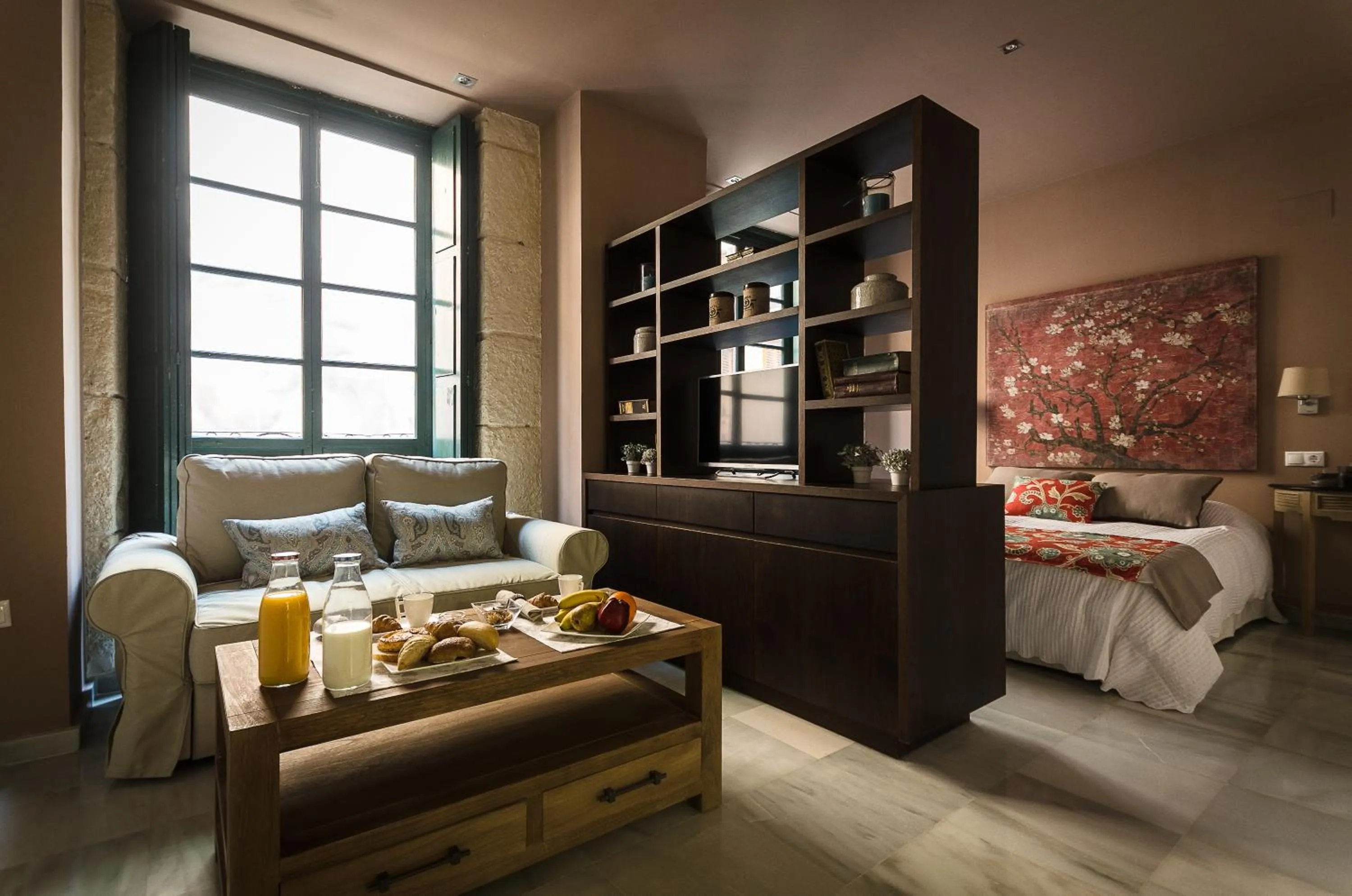 Photo of the whole room, Bed in Luces de Catedral