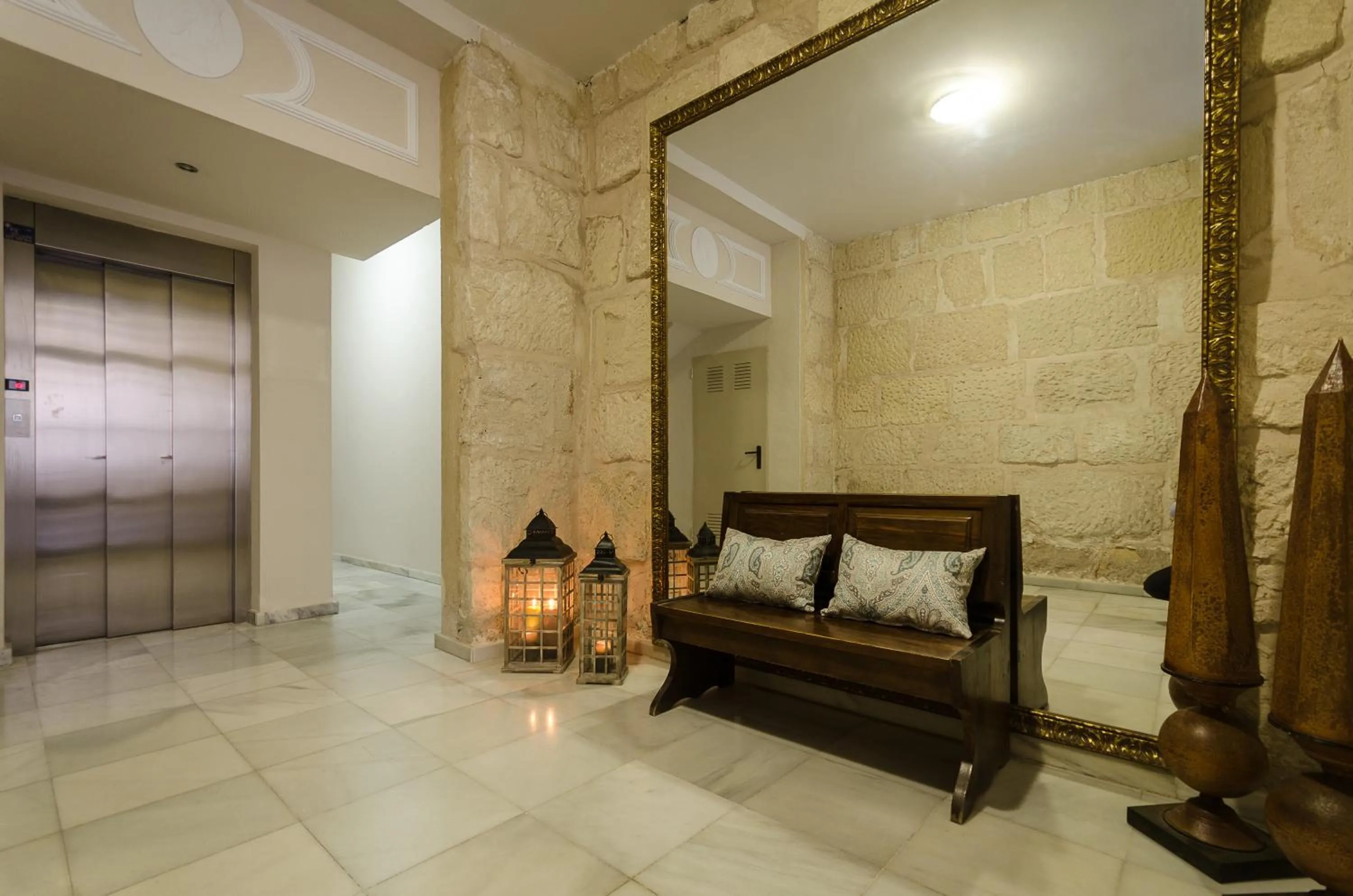 Facade/entrance in Luces de Catedral