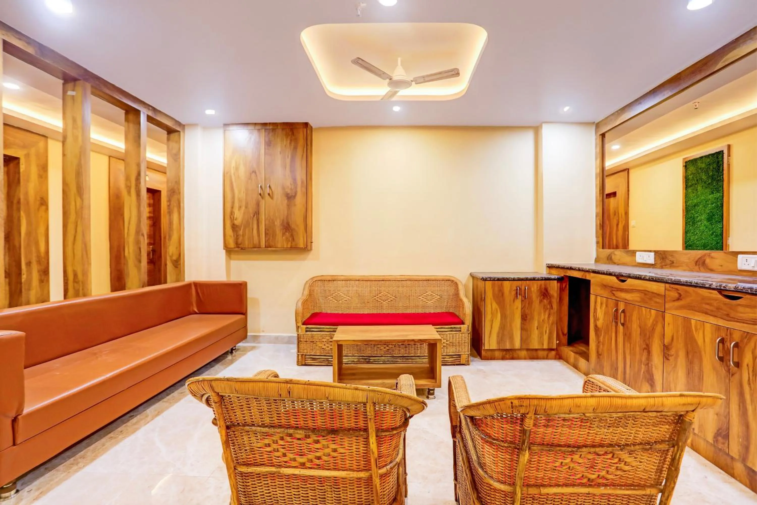 Other in Super Townhouse Oak Dhanbad Near SSLNT College formerly Kapson