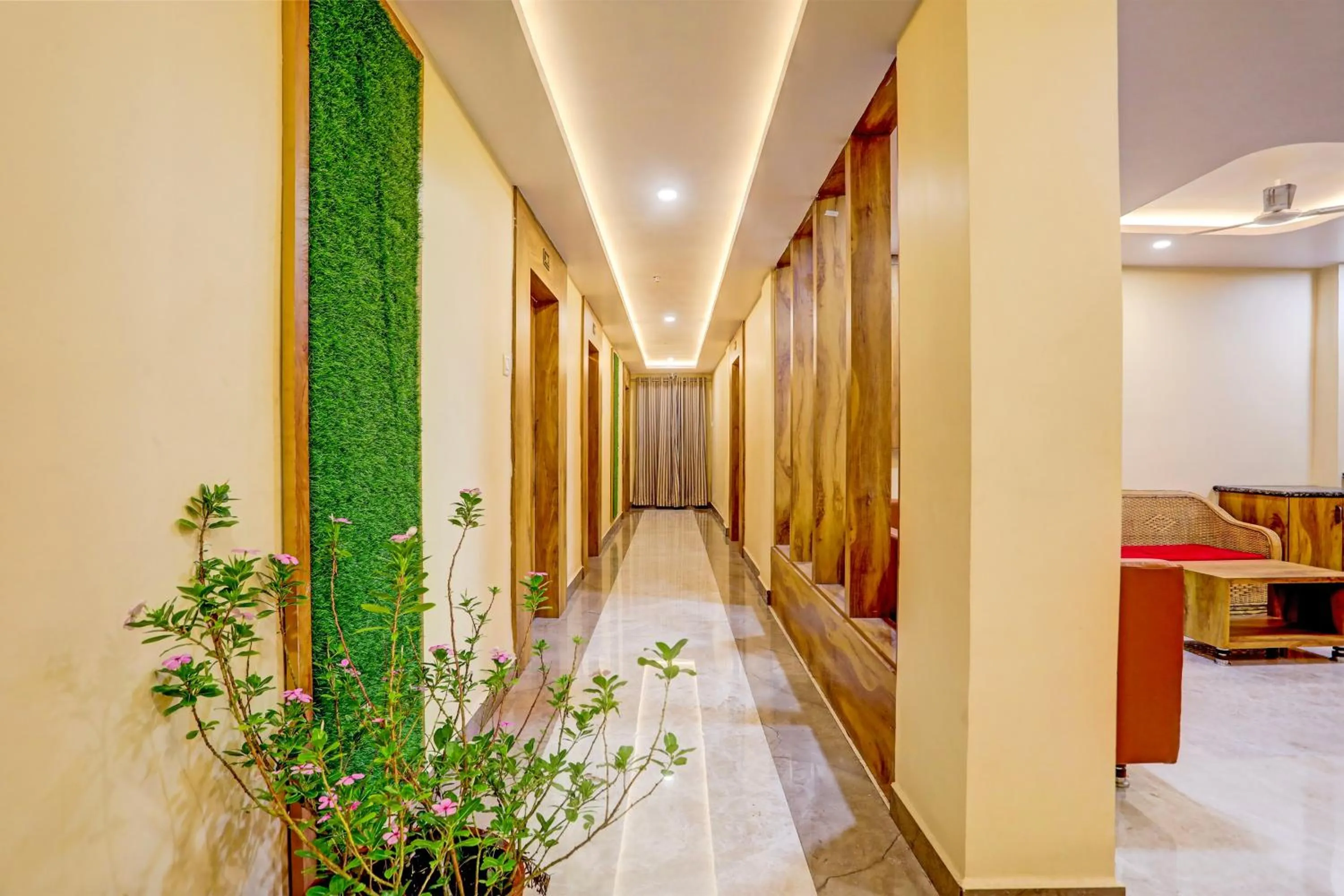 Lobby or reception in Super Townhouse Oak Dhanbad Near SSLNT College formerly Kapson