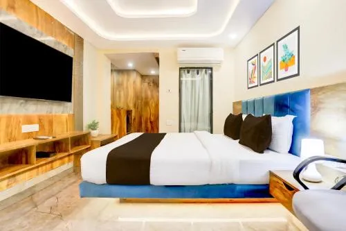 Super Townhouse Oak Dhanbad Near SSLNT College formerly Kapson