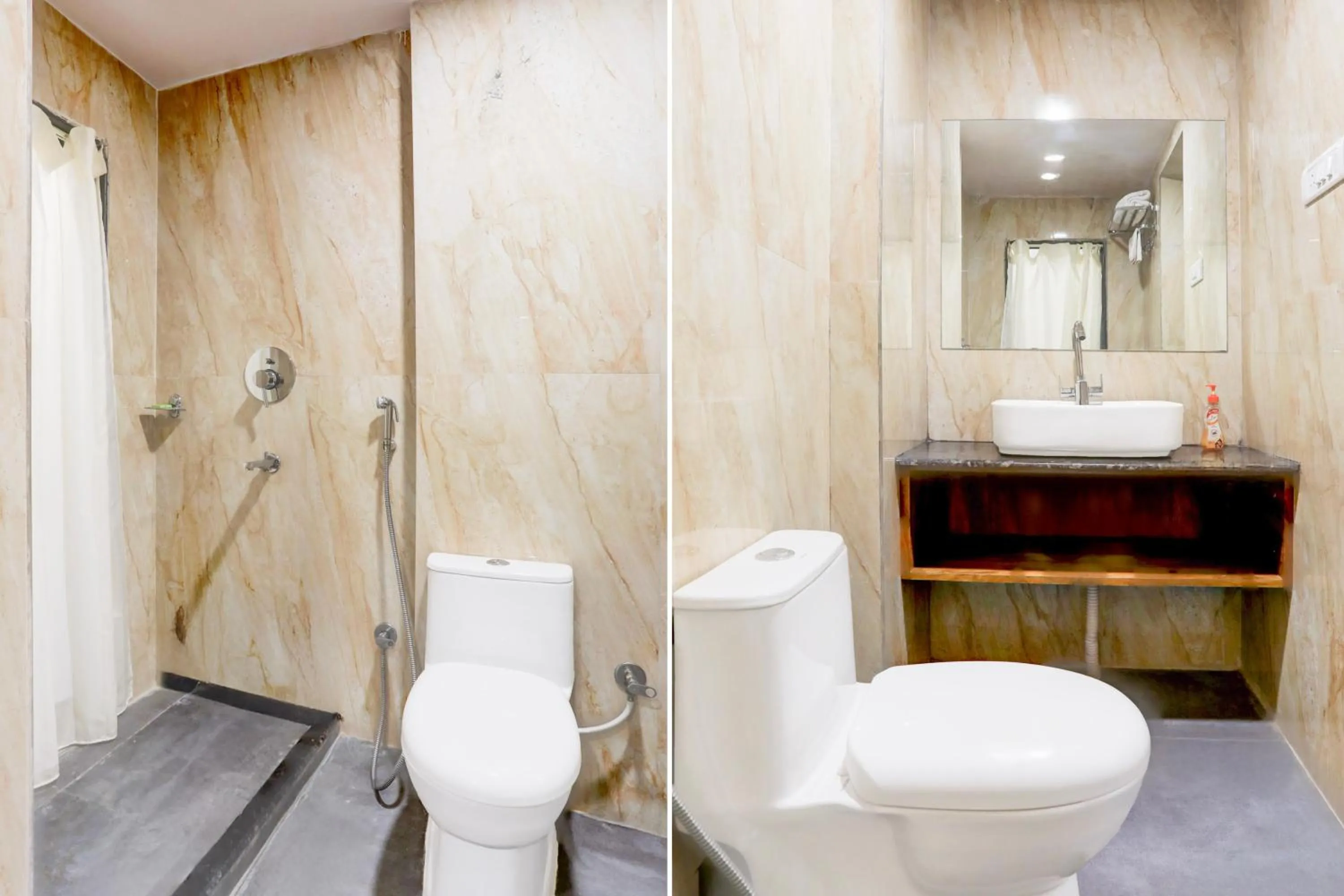 Bathroom in Super Townhouse Oak Dhanbad Near SSLNT College formerly Kapson