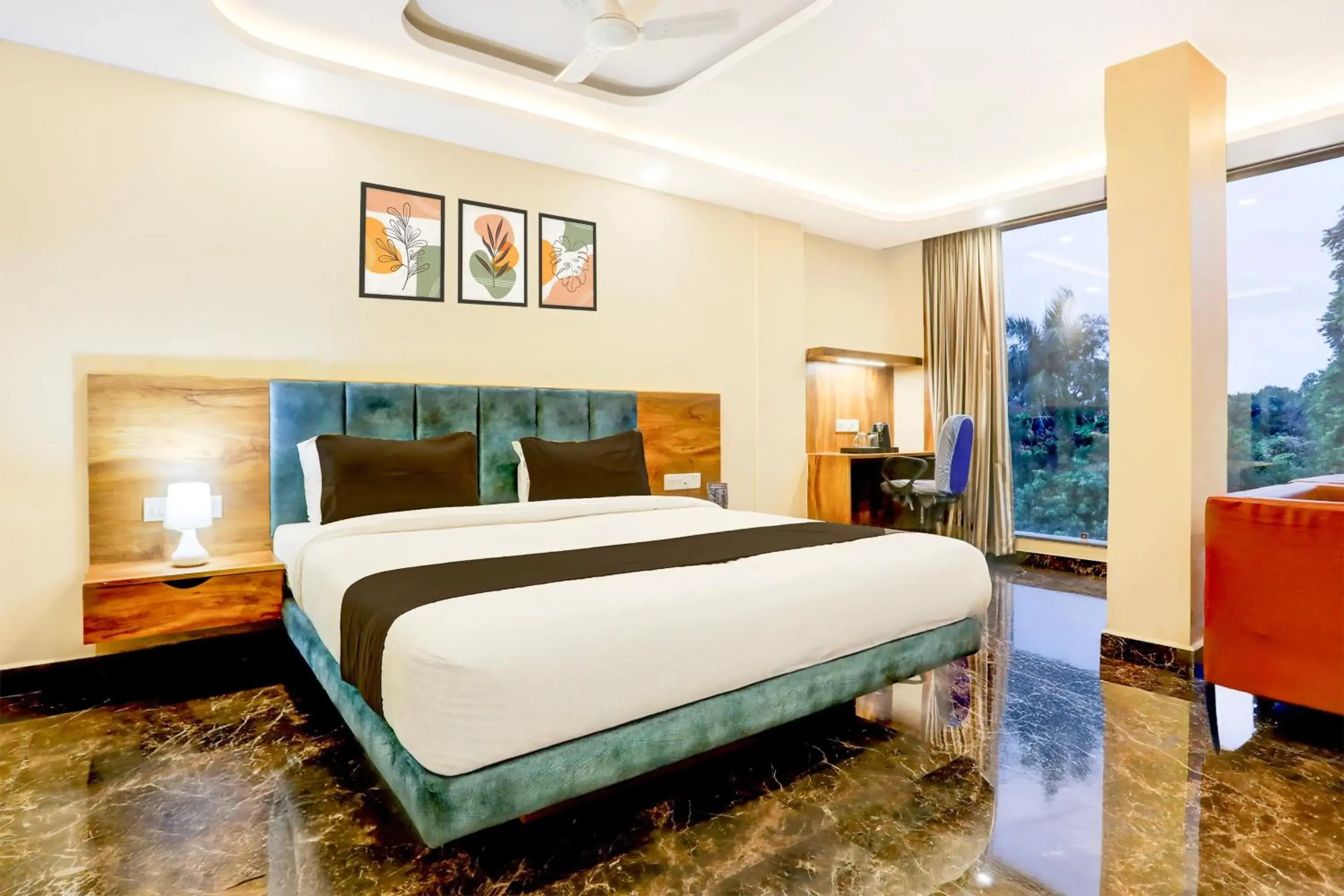 Bedroom, Bed in Super Townhouse Oak Dhanbad Near SSLNT College formerly Kapson Bedroom, Bed in Super Townhouse Oak Dhanbad Near SSLNT College formerly Kapson