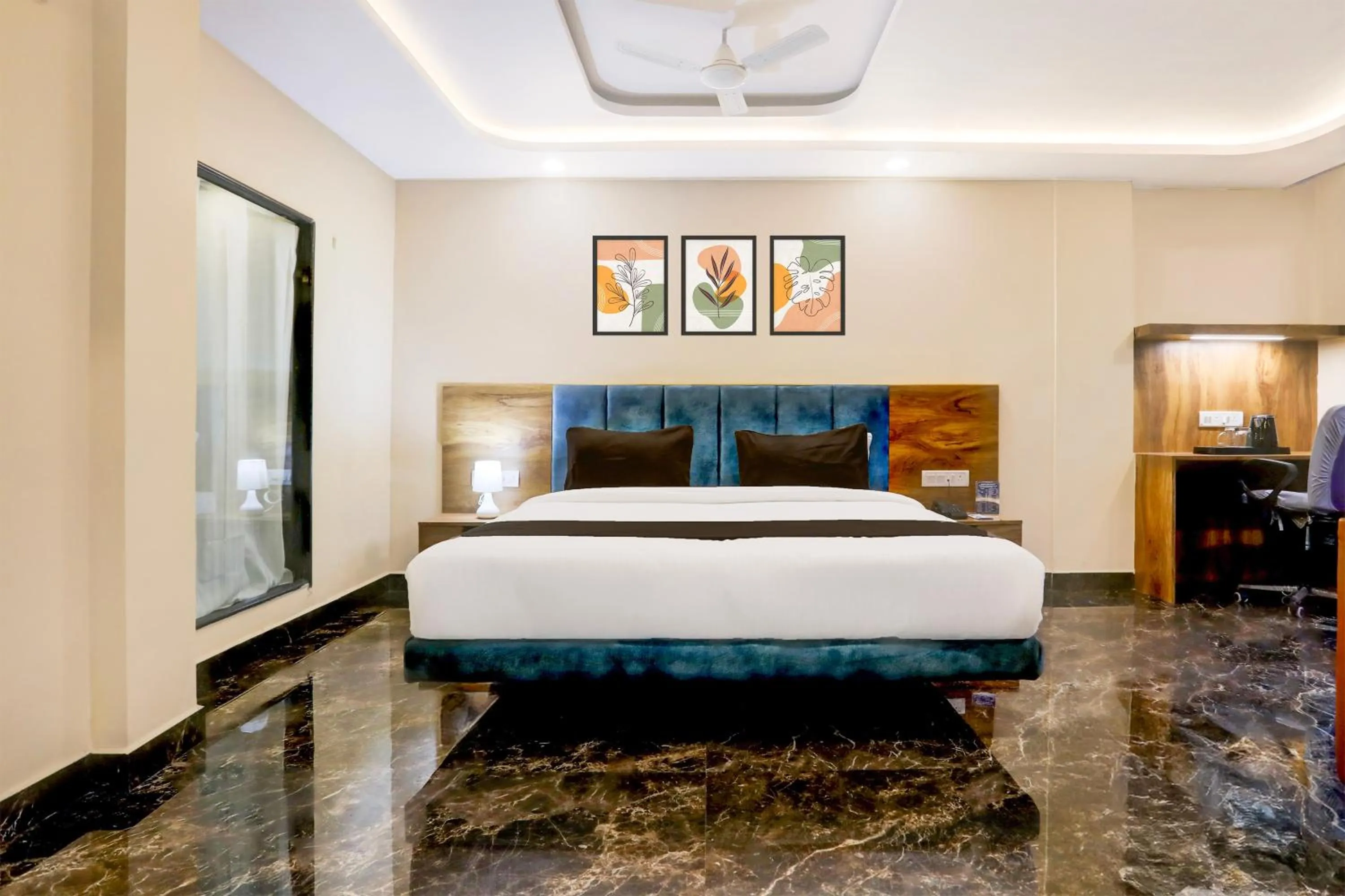 Bedroom, Bed in Super Townhouse Oak Dhanbad Near SSLNT College formerly Kapson