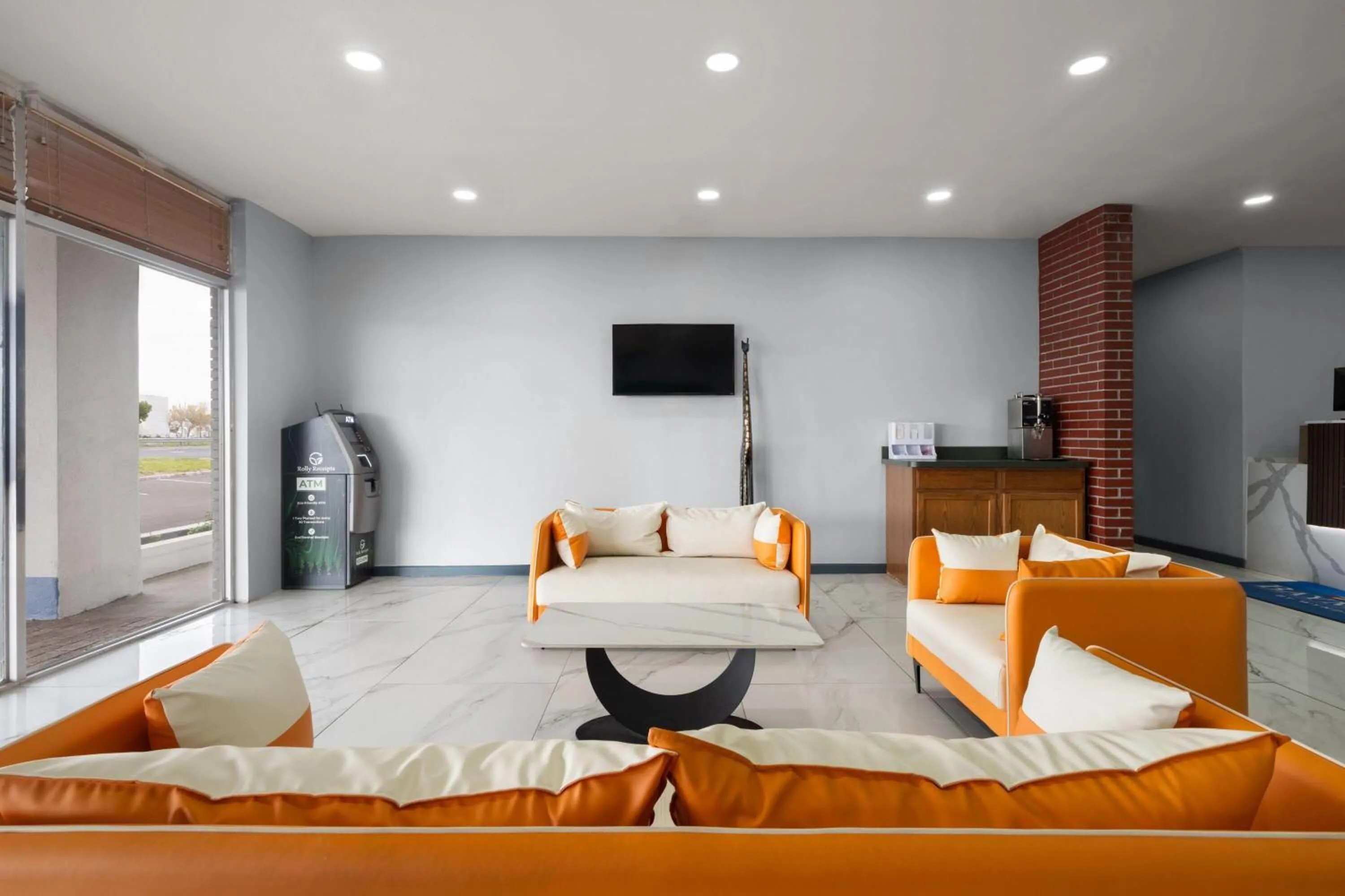 Lobby or reception, Bed in Baymont by Wyndham Salisbury MD