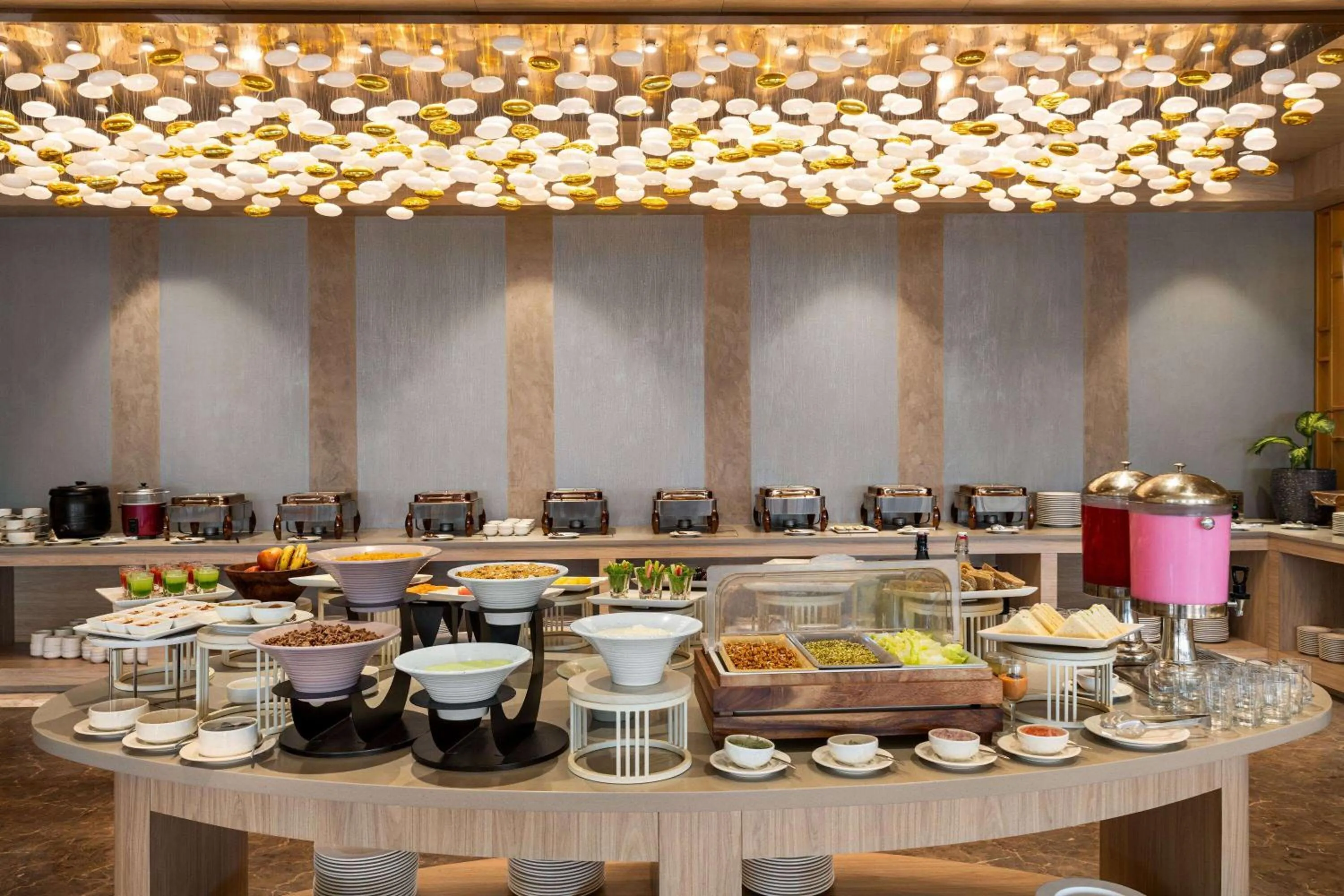 Breakfast in Wyndham Garden Sonipat Murthal