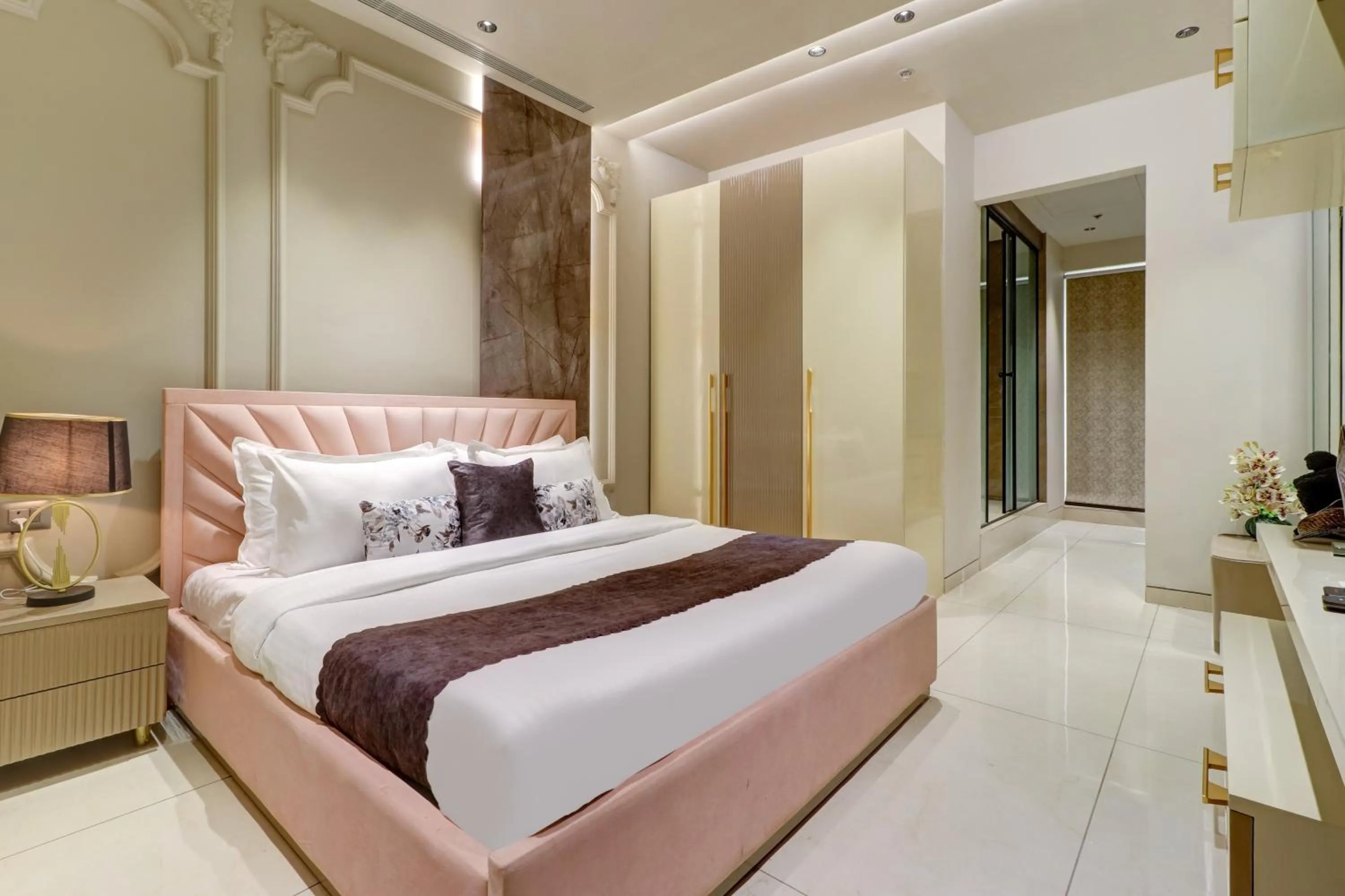 Bed in Saltstayz Trinity - Chandigarh Mohali