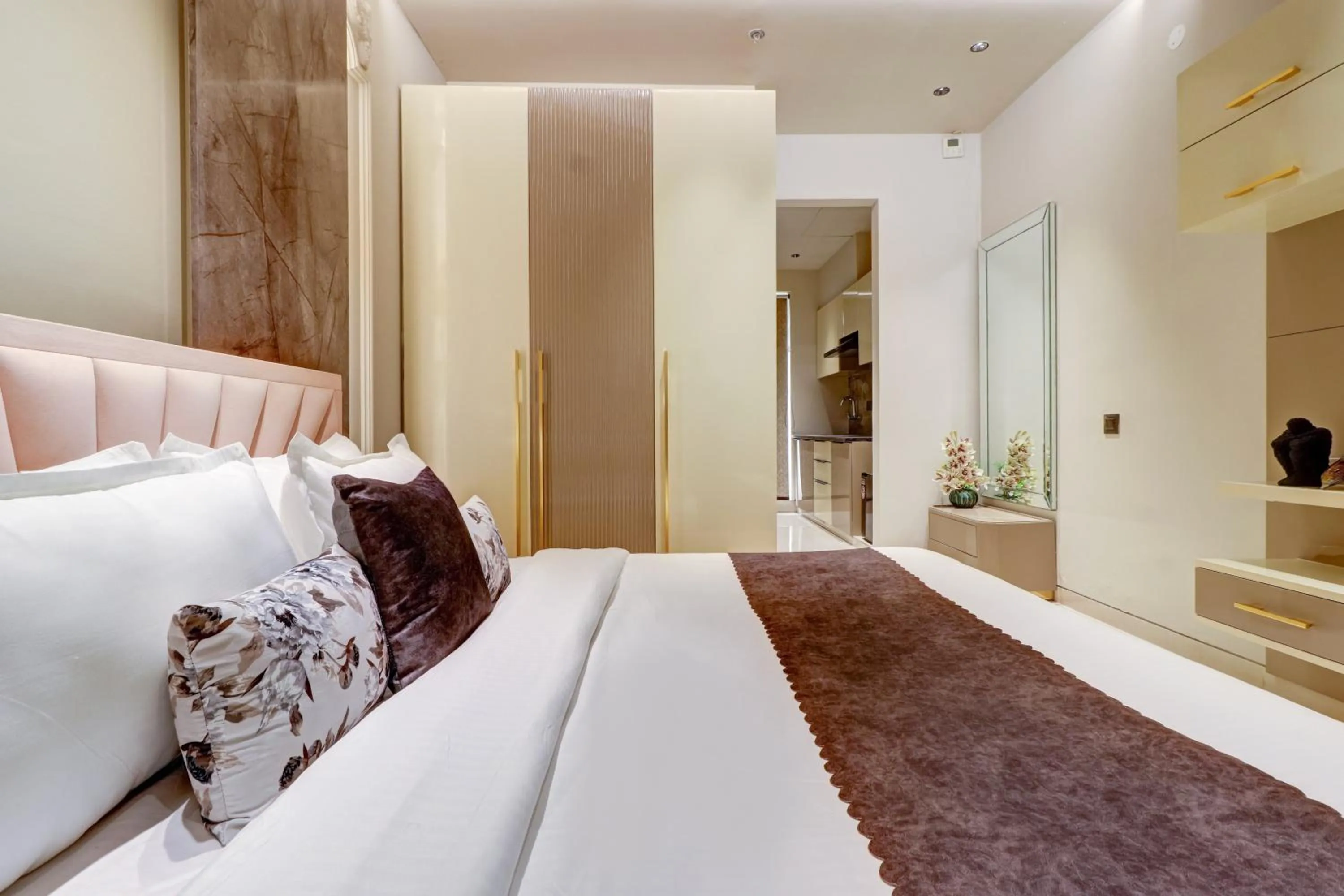 Bed in Saltstayz Trinity - Chandigarh Mohali