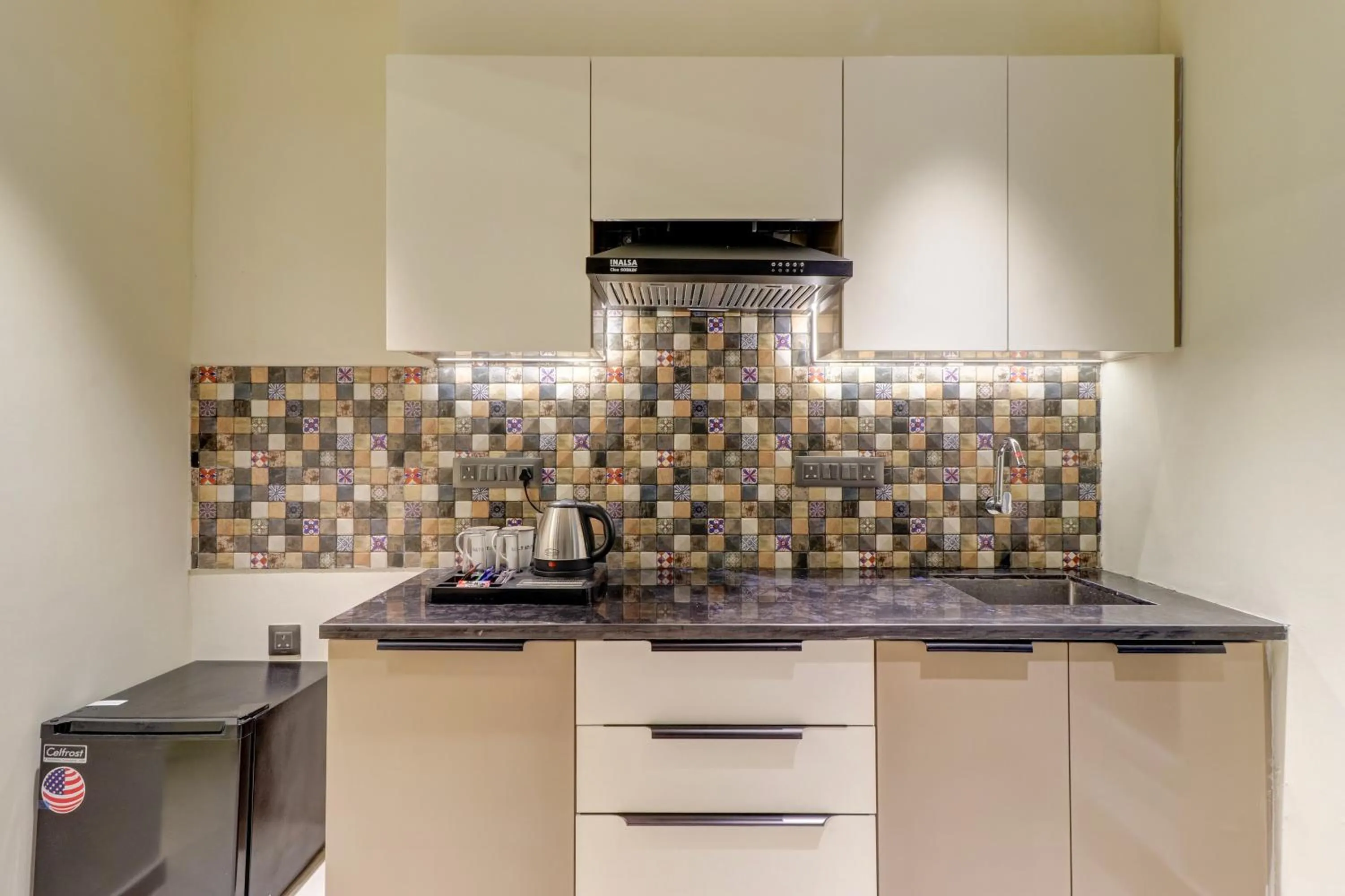 Kitchen or kitchenette in Saltstayz Trinity - Chandigarh Mohali