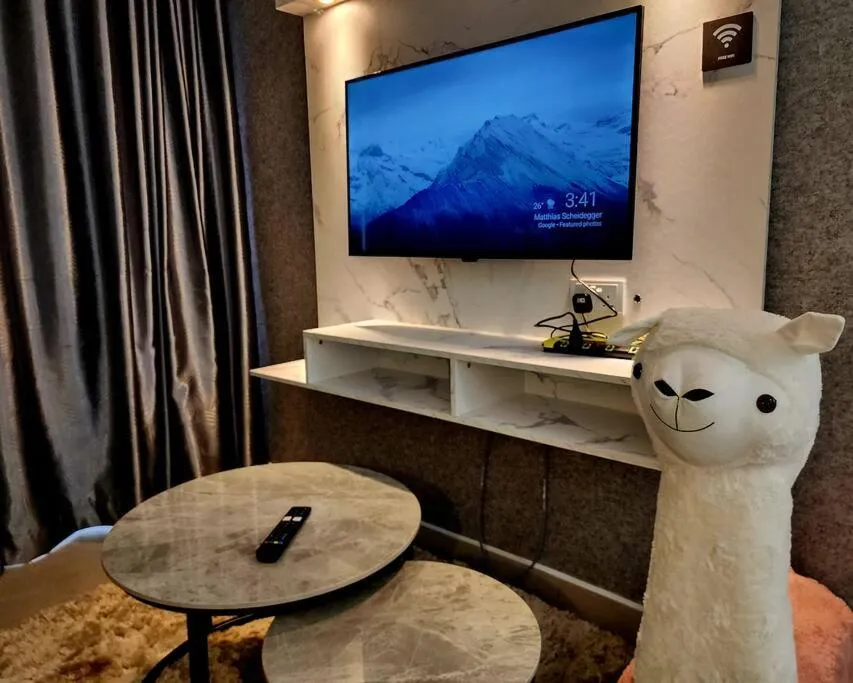 10 min to Subang Airport Free Wi-fi Carpark