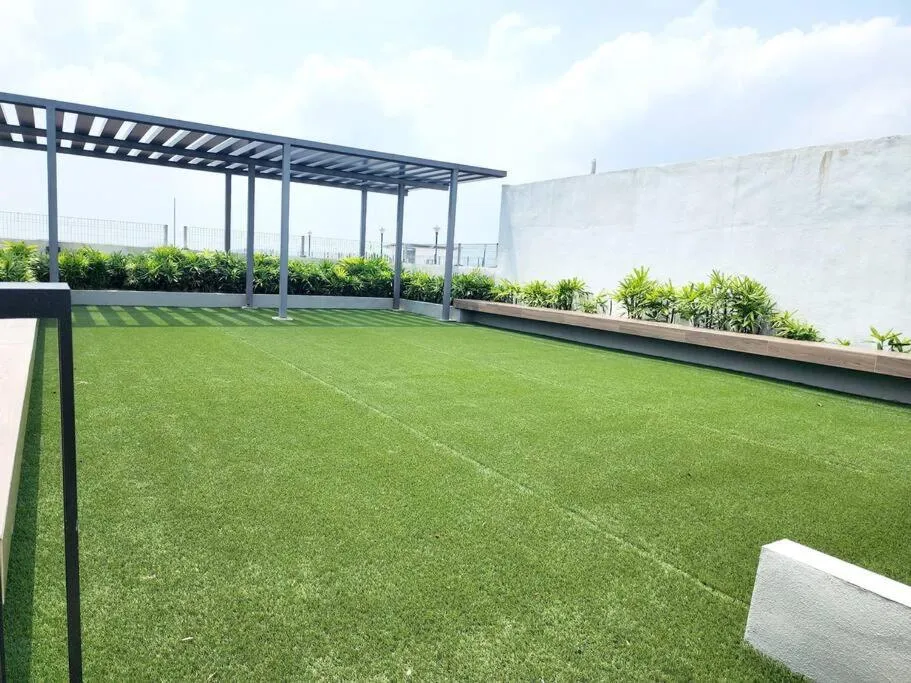 10 min to Subang Airport Free Wi-fi Carpark