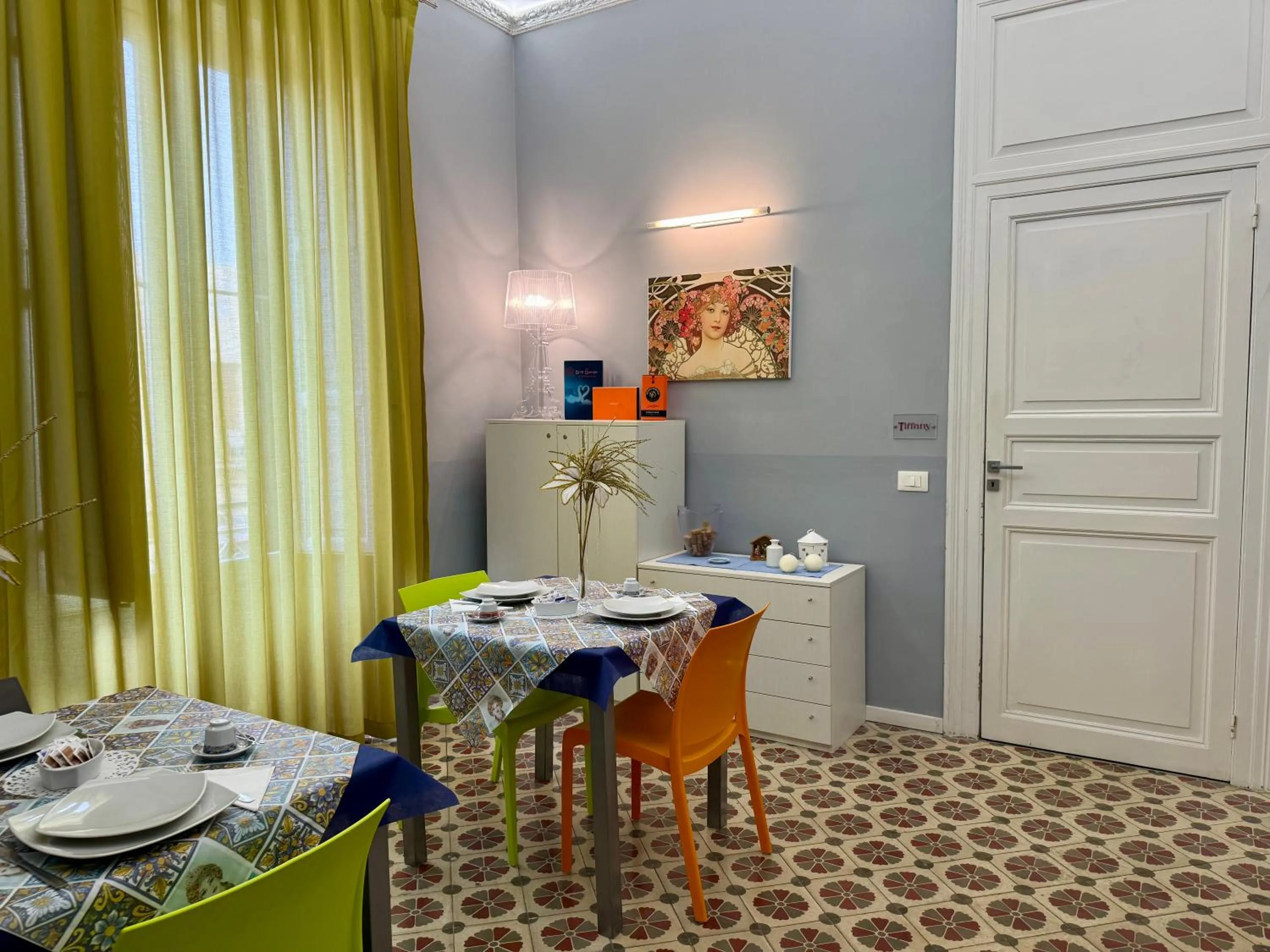 Breakfast in Belle Epoque B&B