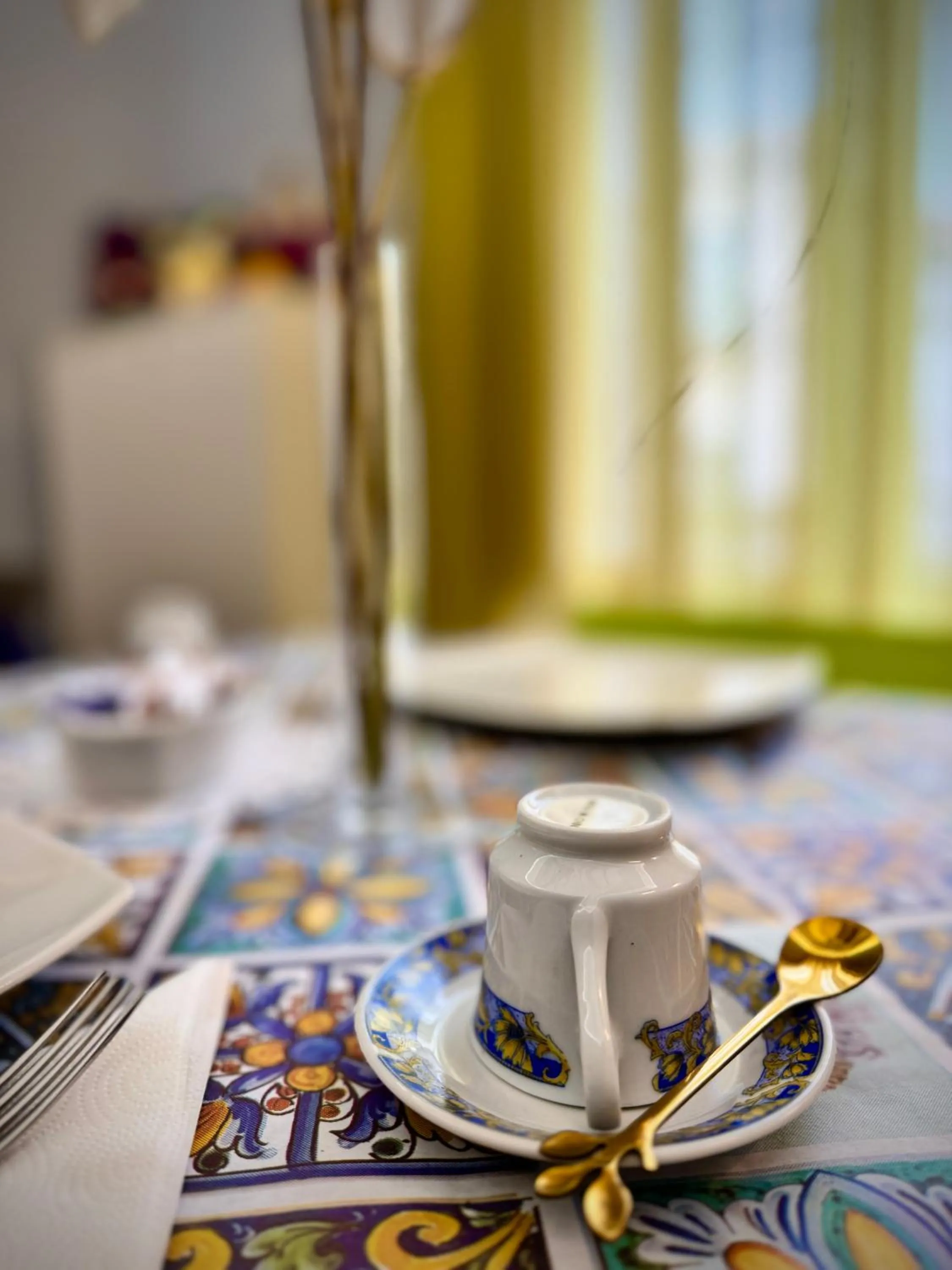 Breakfast in Belle Epoque B&B