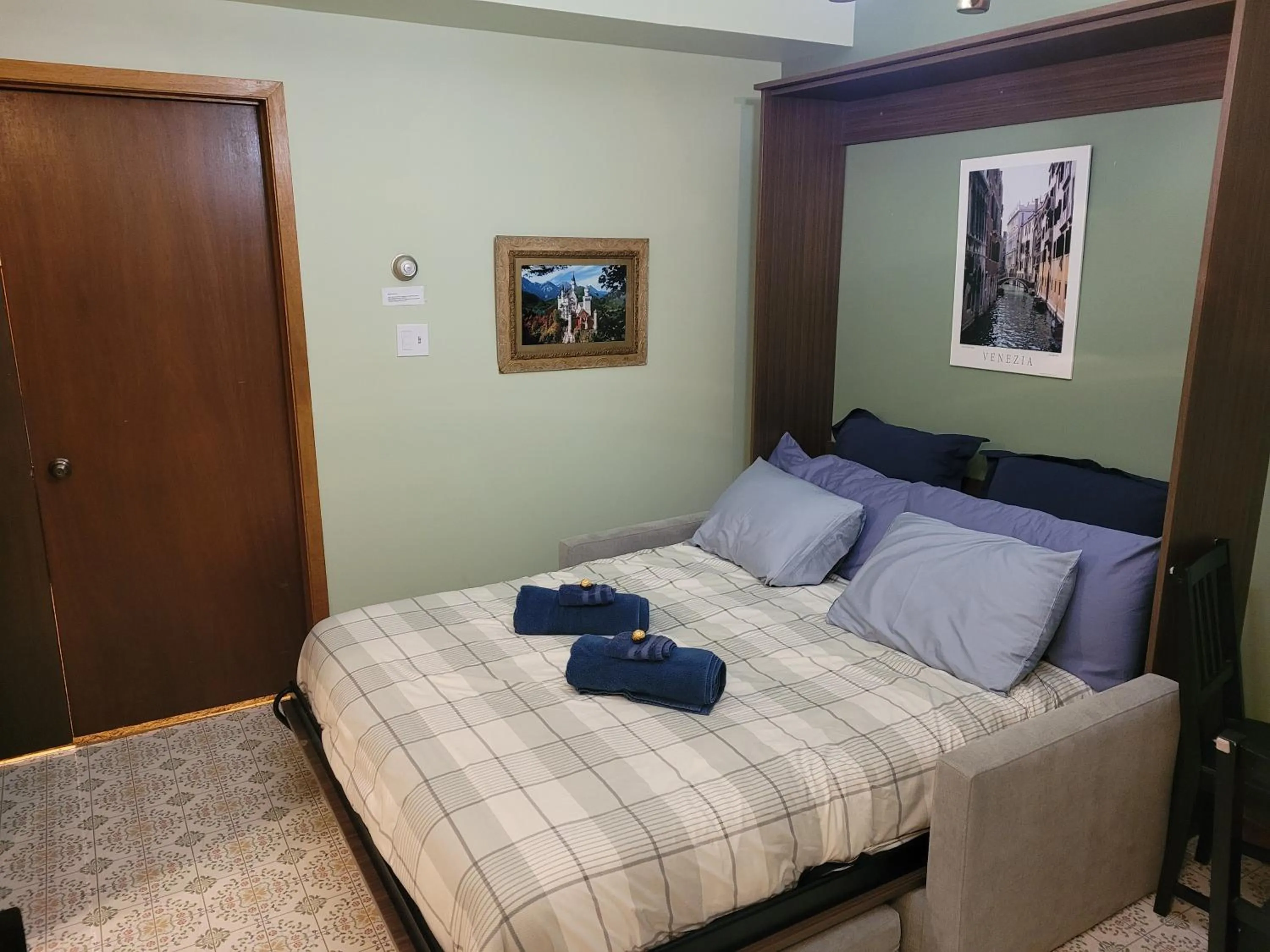 Bed in Bowering Lodge