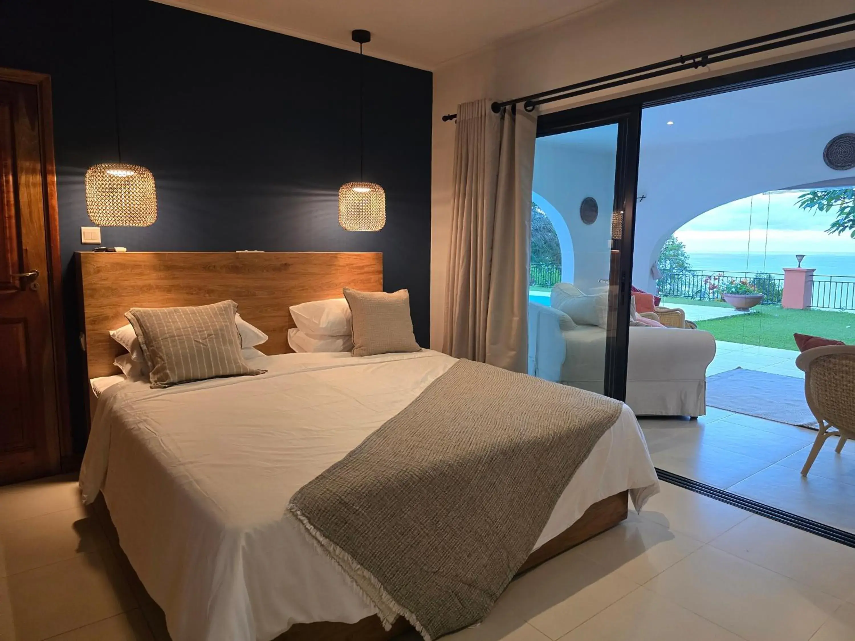 Double Room in Cote Cedres Double Room in Cote Cedres
