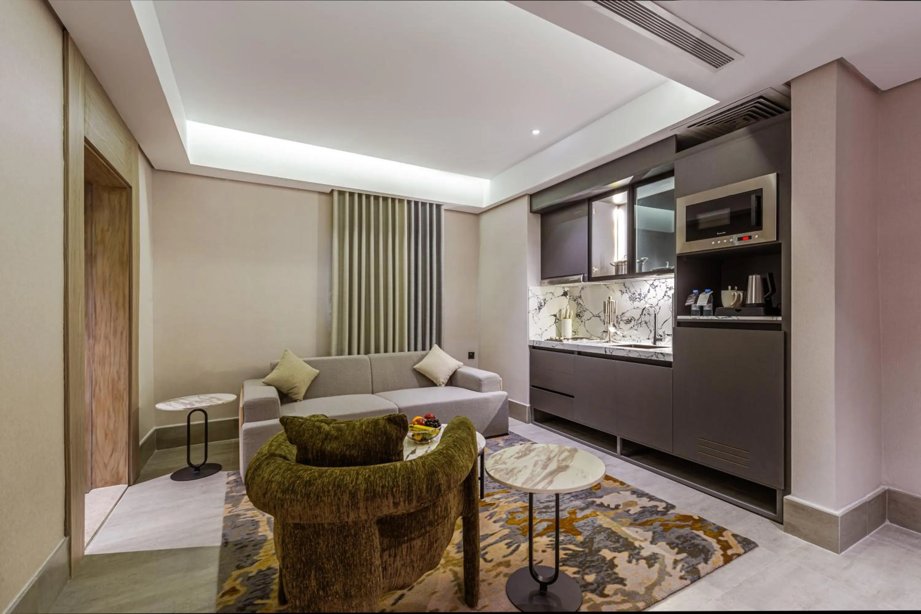 Kitchen or kitchenette in Grand Plaza Hotel - Tabuk