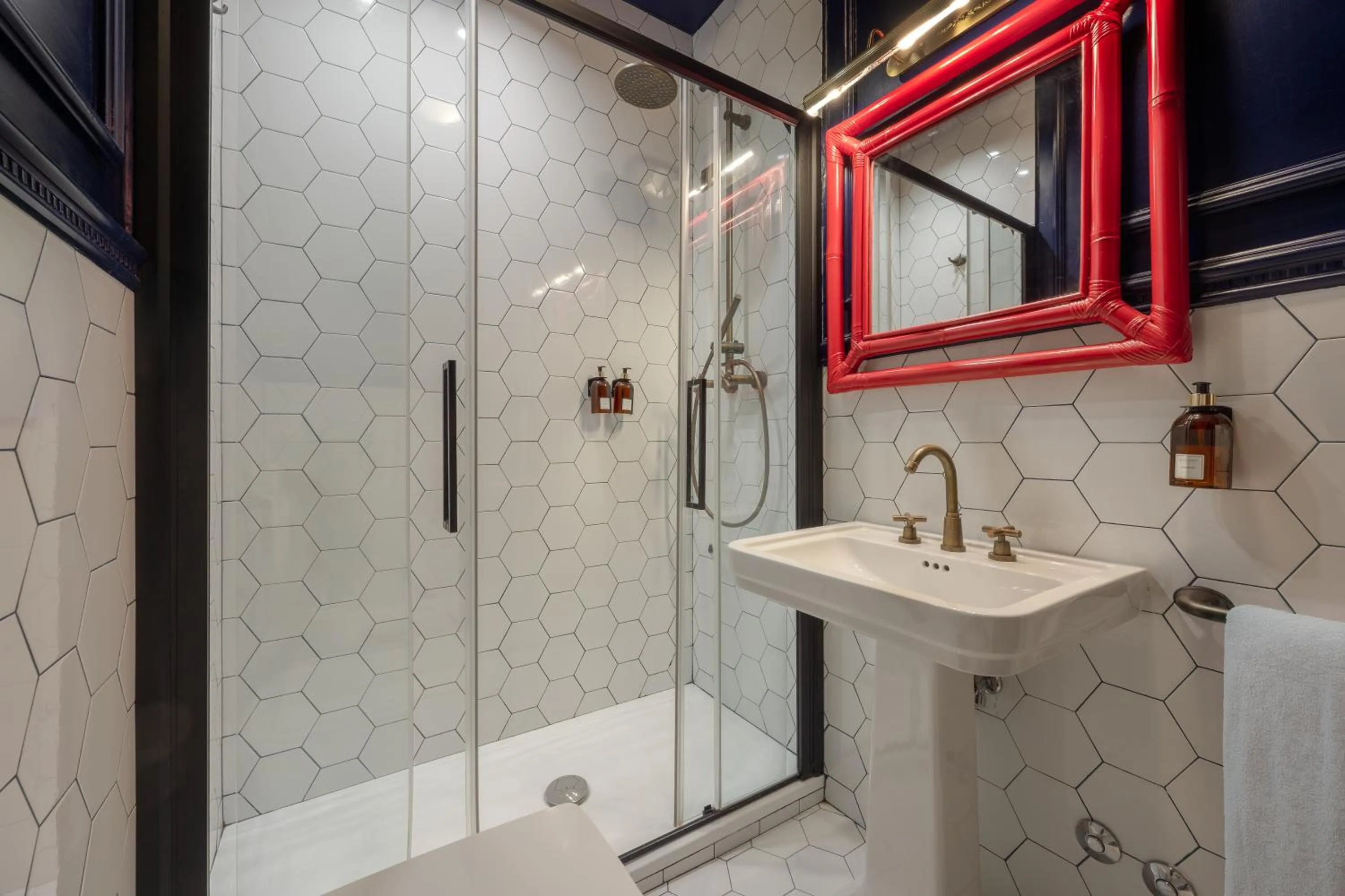 Shower in V Collection Condotti