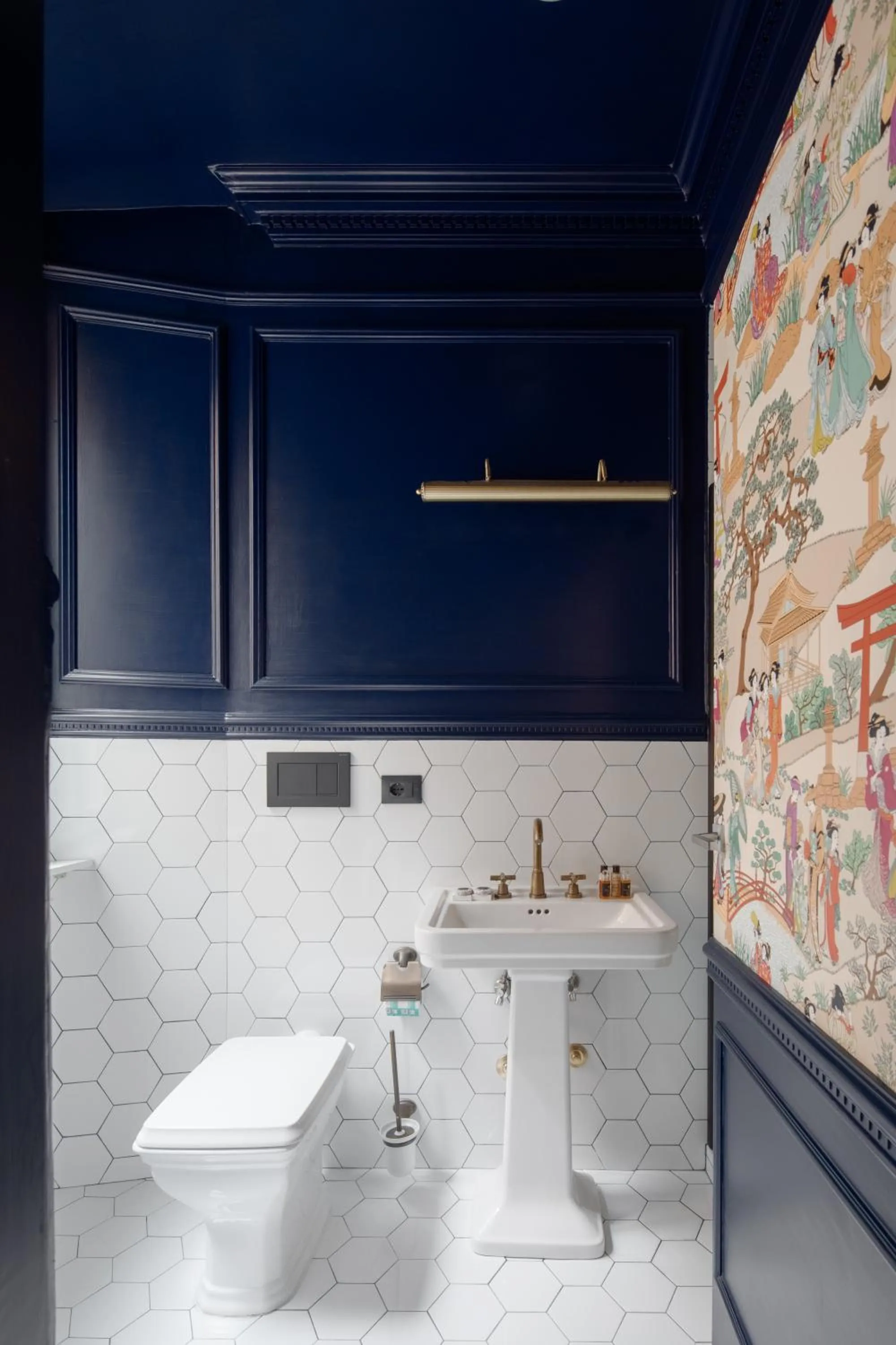 V Collection Condotti