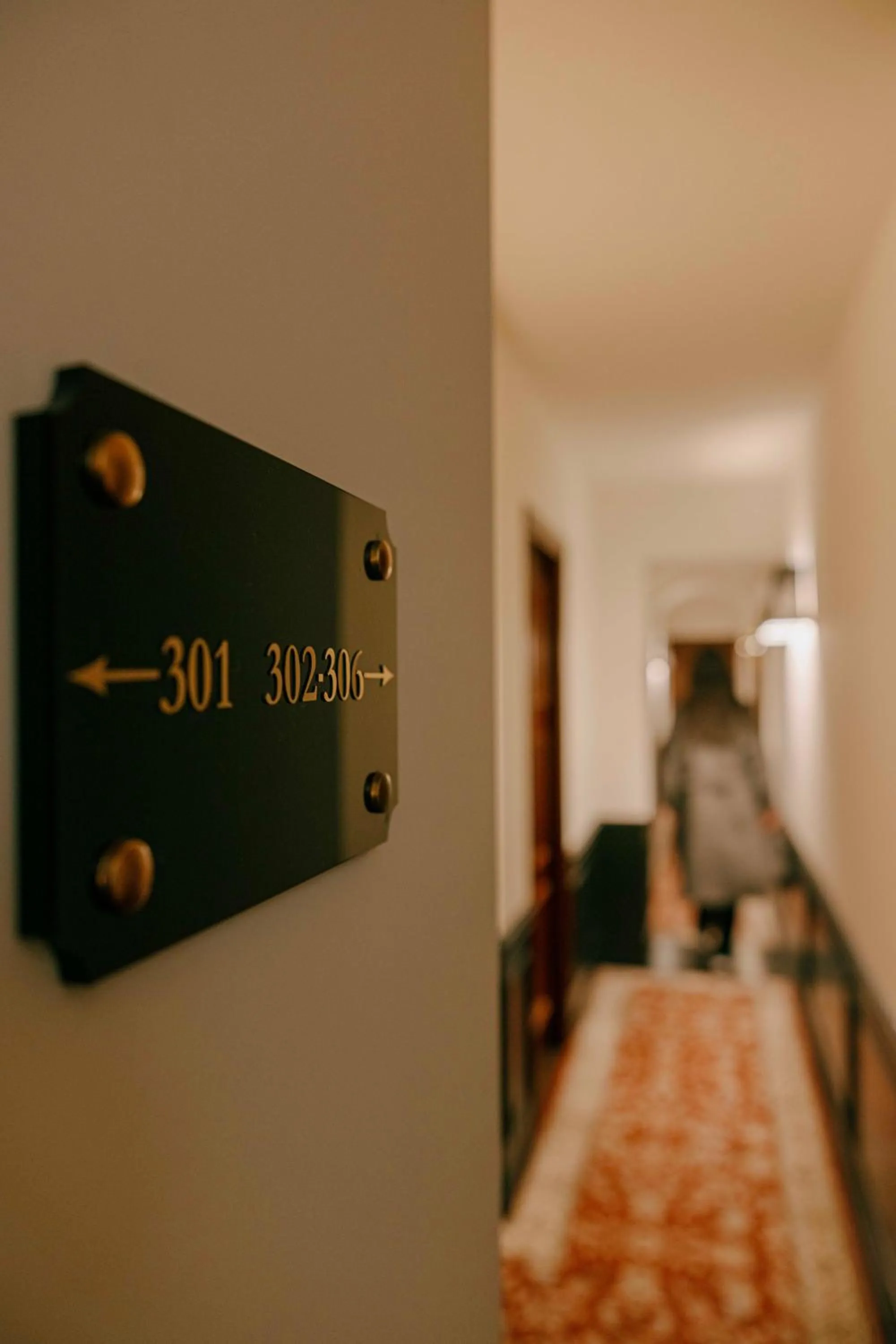 Bed in V Collection Condotti