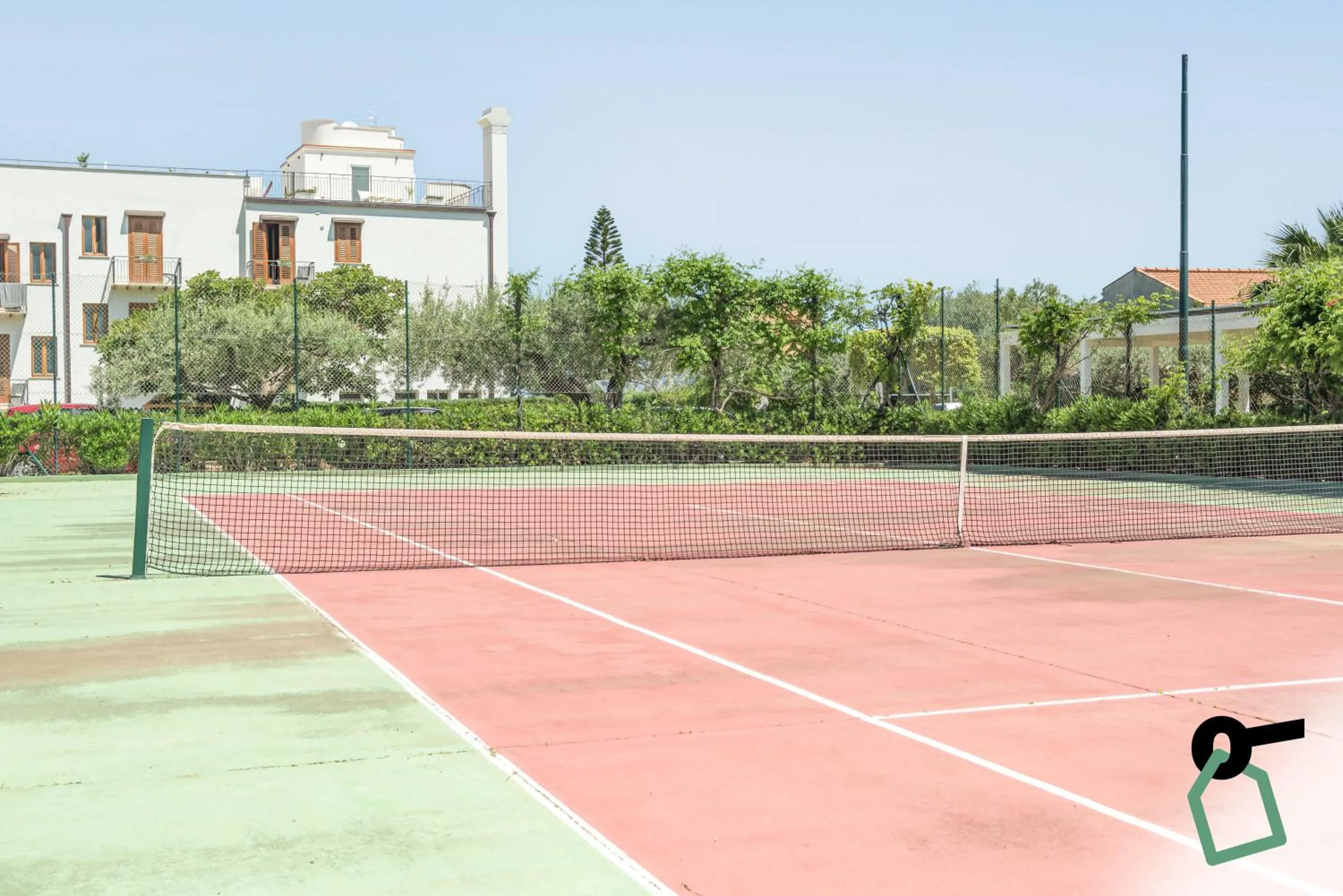 Tennis court in Hotiday Cefalù Mazzaforno
