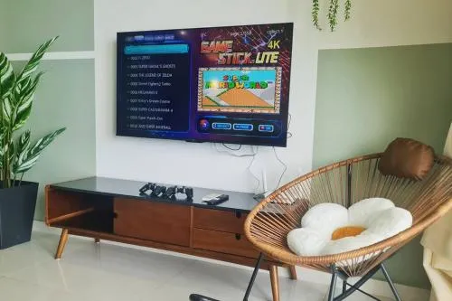 New!4-6pax SeaView Royal Strand Condo JB City Town