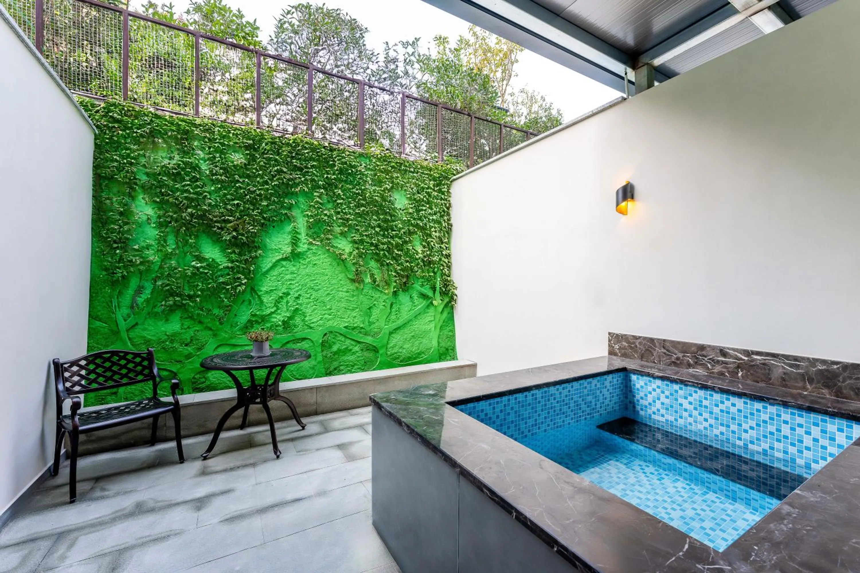 Holiday Inn Jiuhua Mountain Hot Spring by IHG