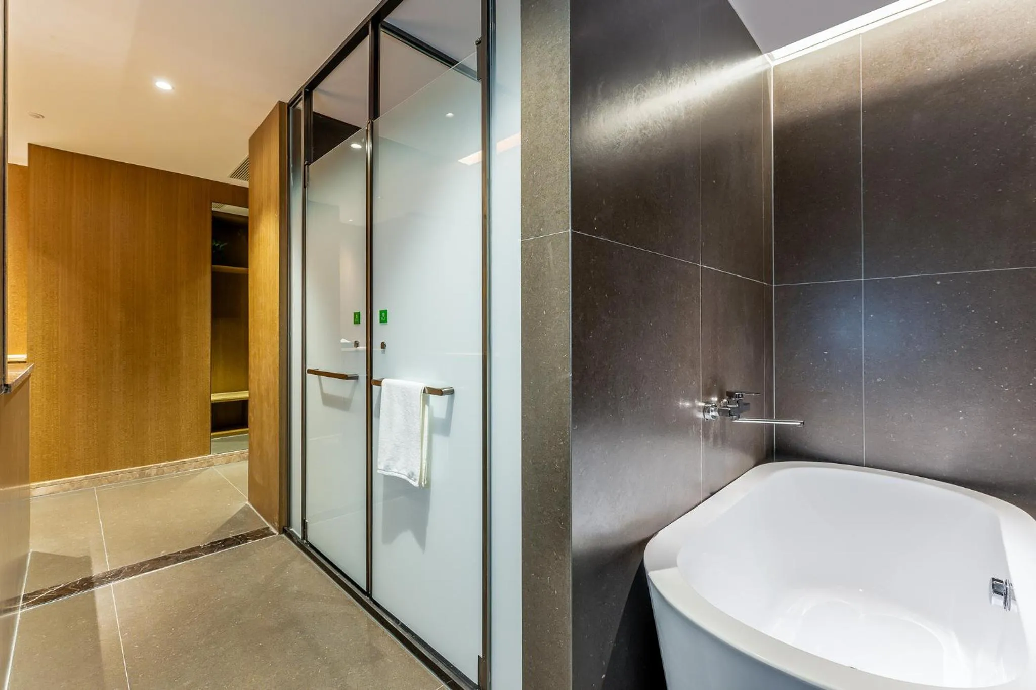 Bathroom in Holiday Inn Jiuhua Mountain Hot Spring by IHG
