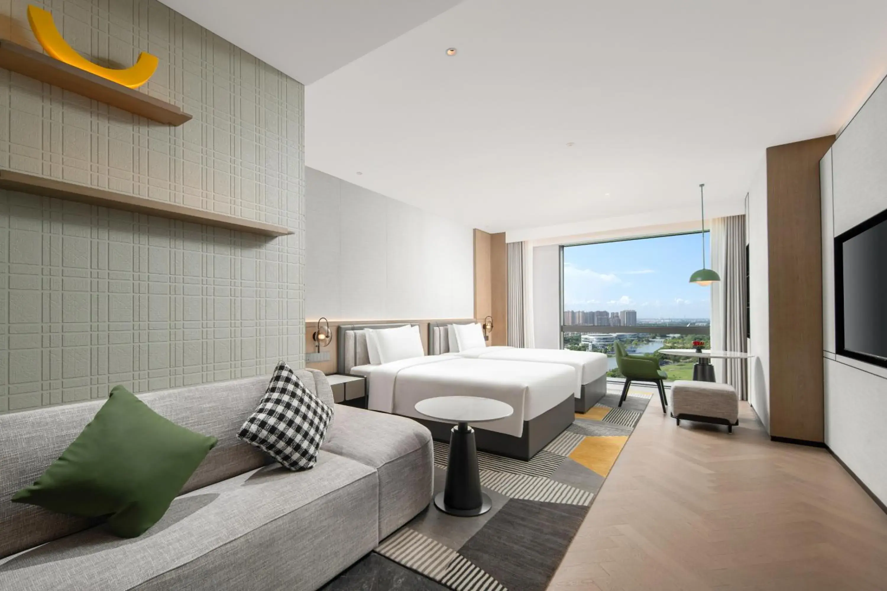 Photo of the whole room, Bed in Holiday Inn Kunshan East by IHG Photo of the whole room, Bed in Holiday Inn Kunshan East by IHG