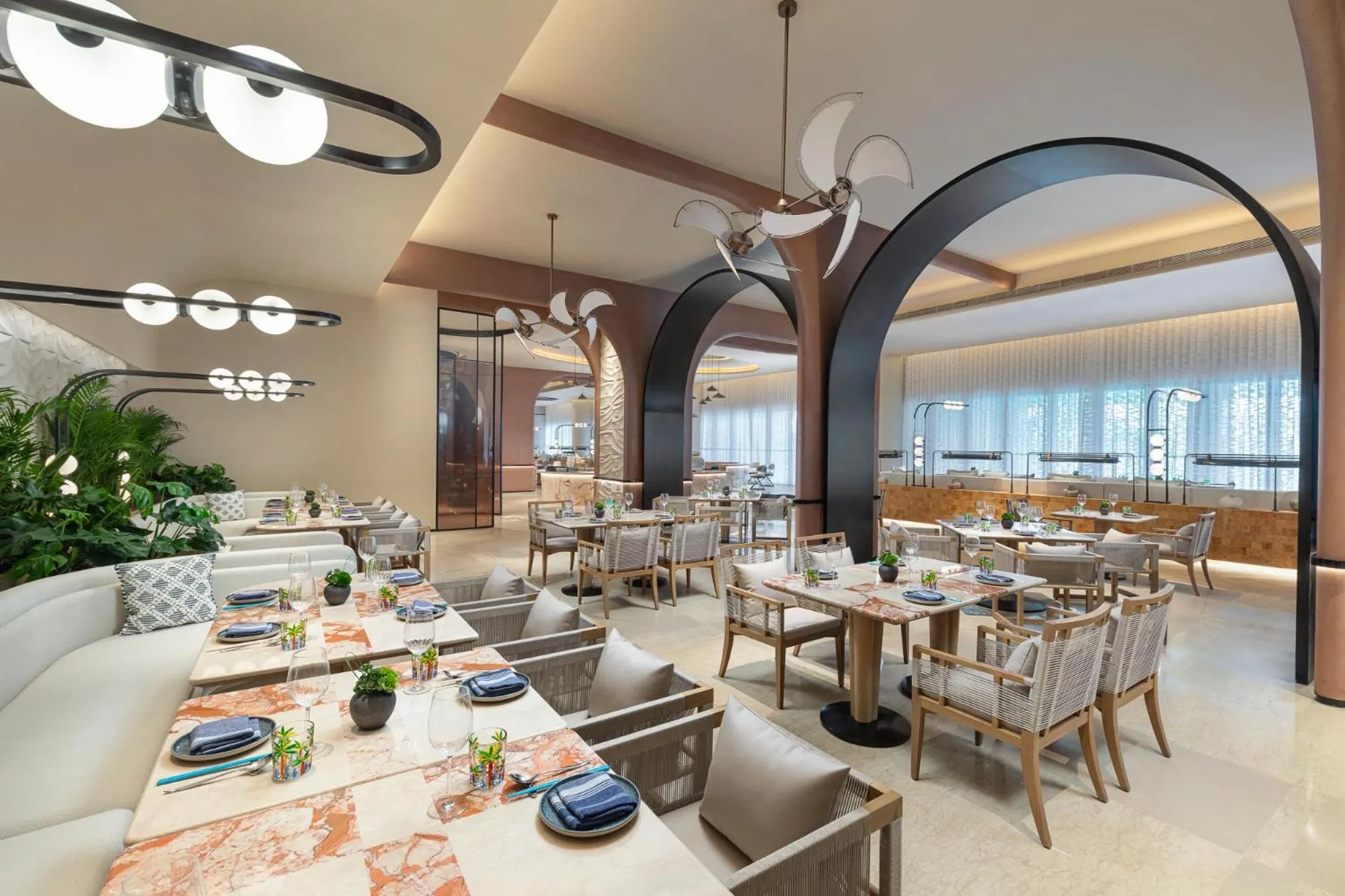 Restaurant/places to eat in Hotel Indigo Hainan Clear Water Bay by IHG