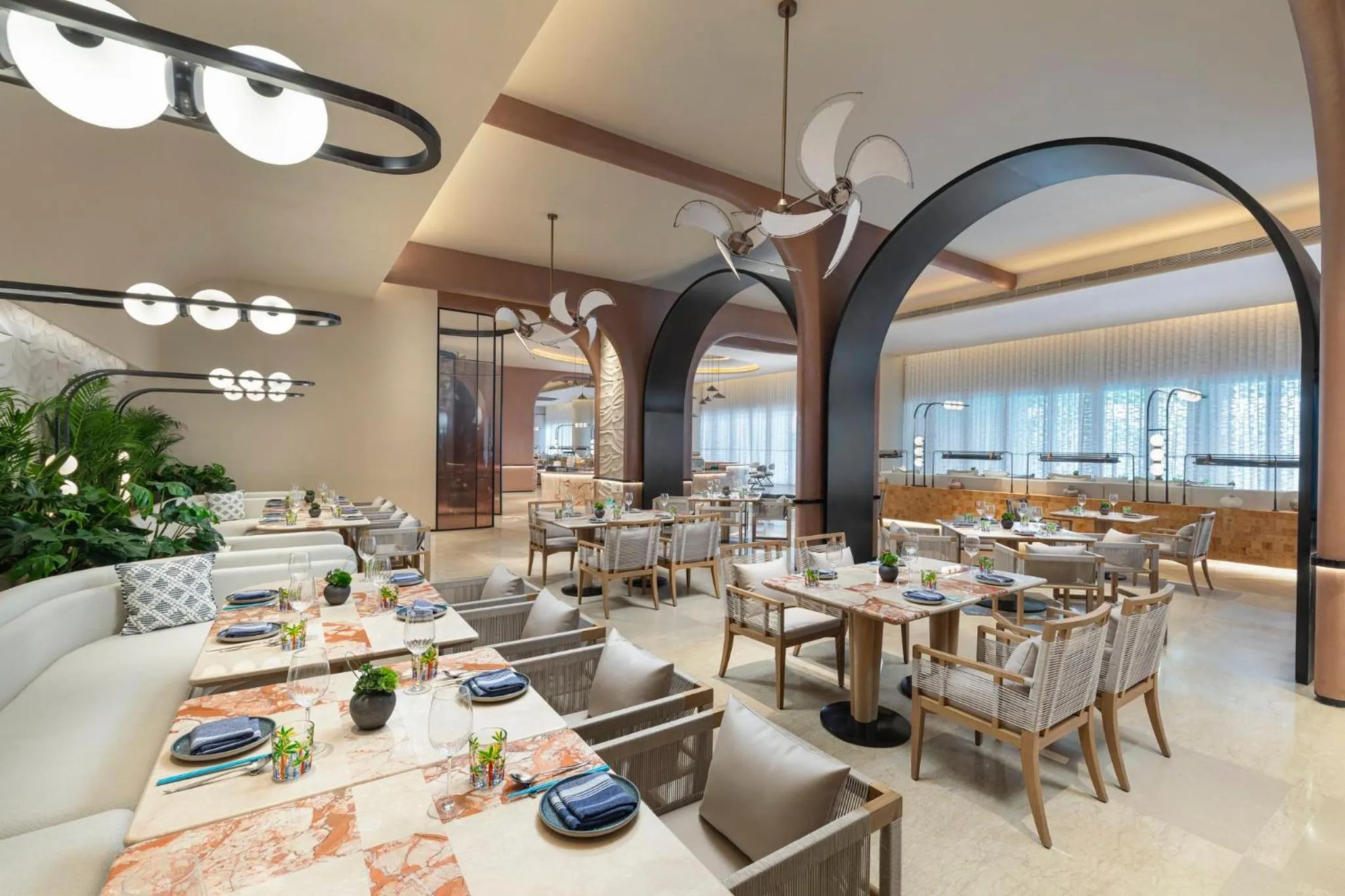 Restaurant/places to eat in Hotel Indigo Hainan Clear Water Bay by IHG