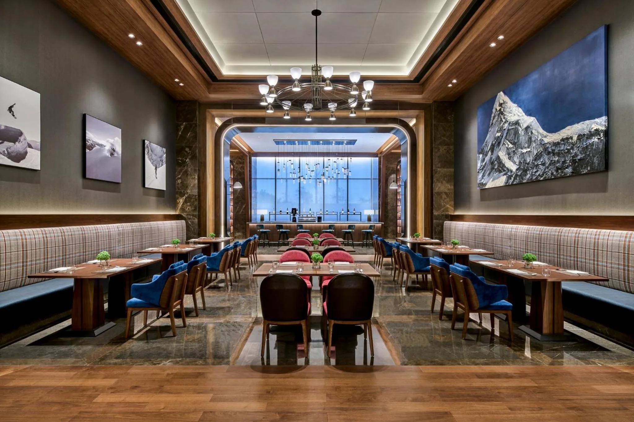 Restaurant/places to eat in Vignette Collection Shanghai Snow World Hotel by IHG