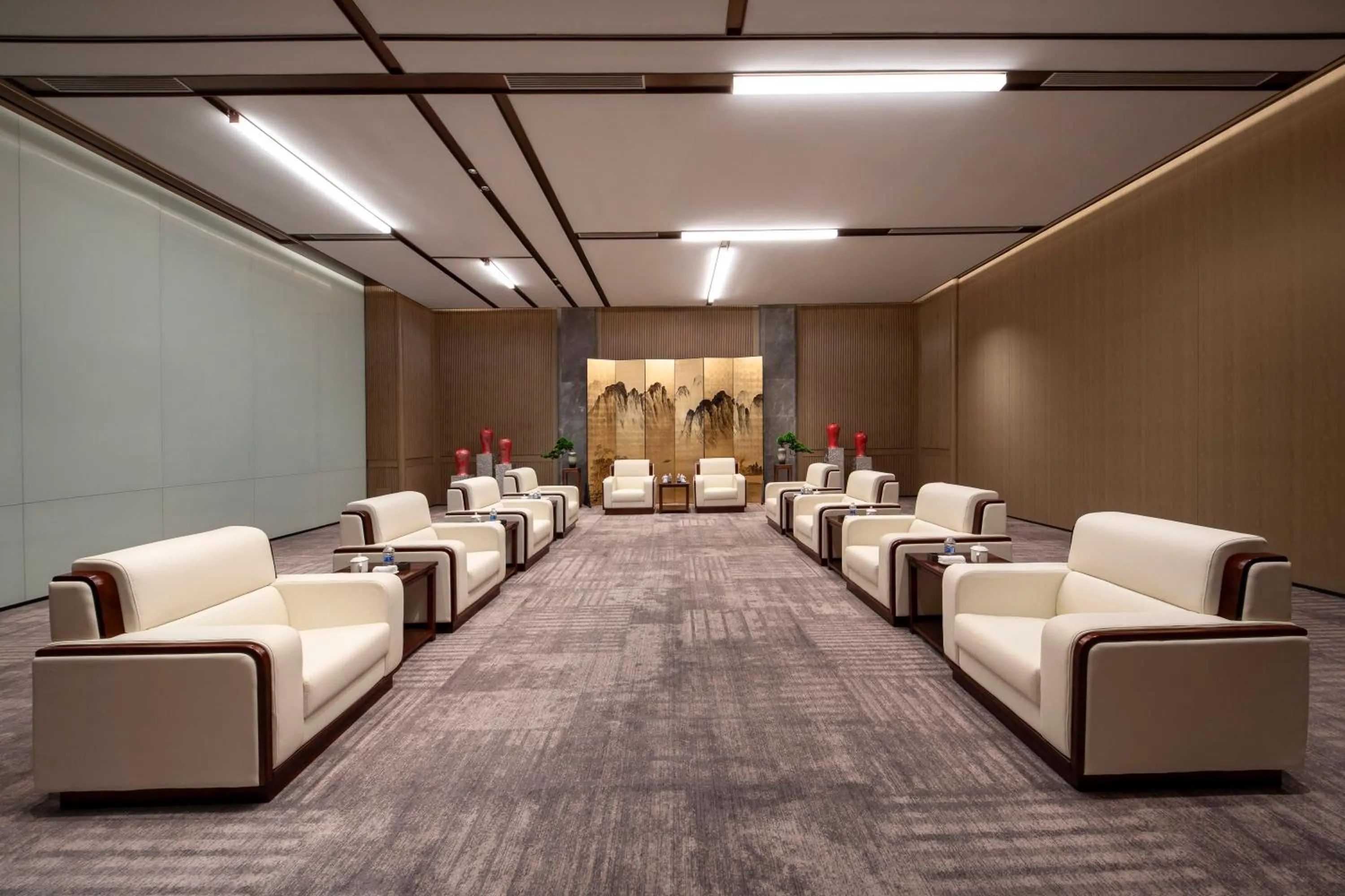 Meeting/conference room in Crowne Plaza Sanya Yazhou Bay by IHG