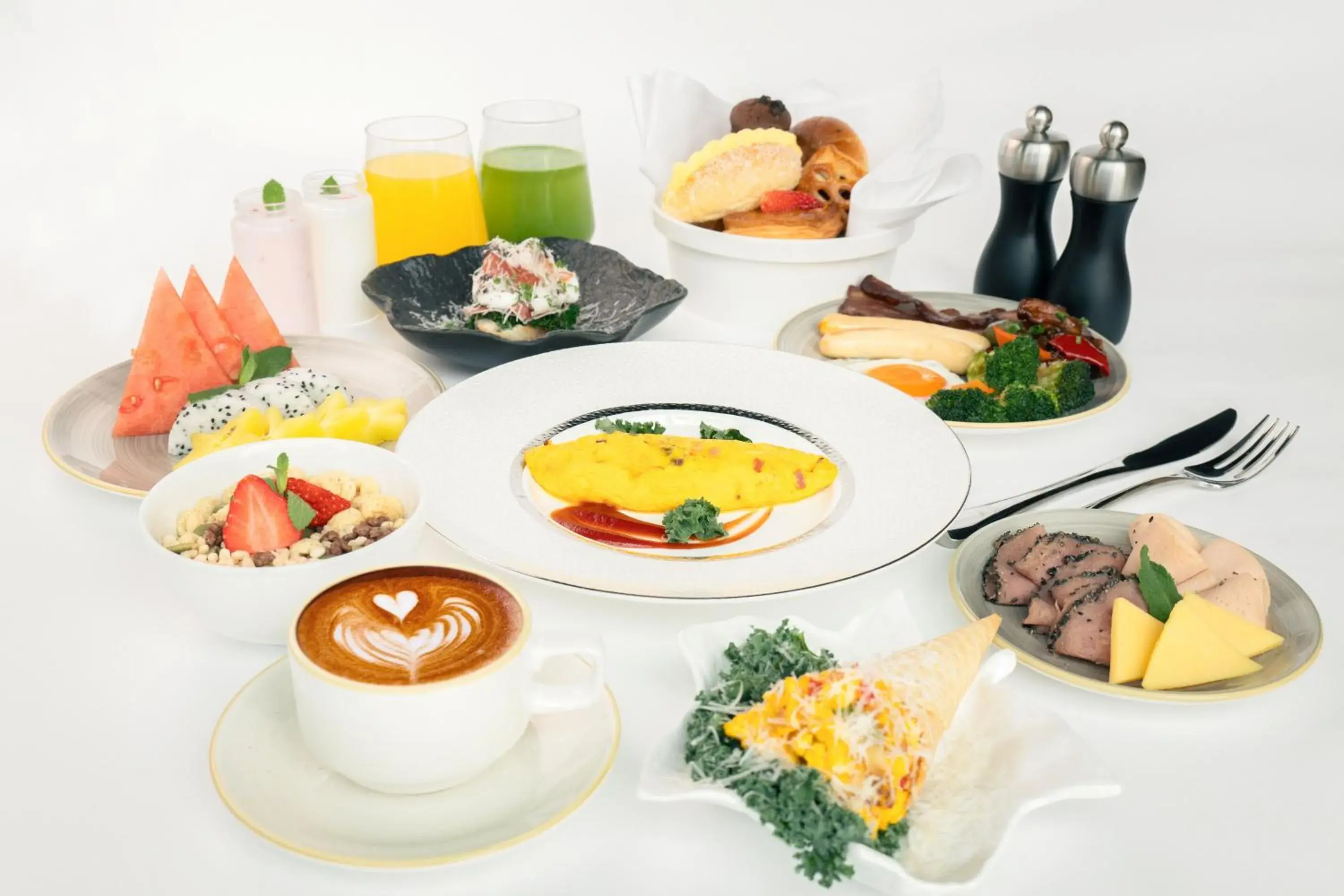 Breakfast in HUALUXE Shenzhen Bao'an Breakfast in HUALUXE Shenzhen Bao'an