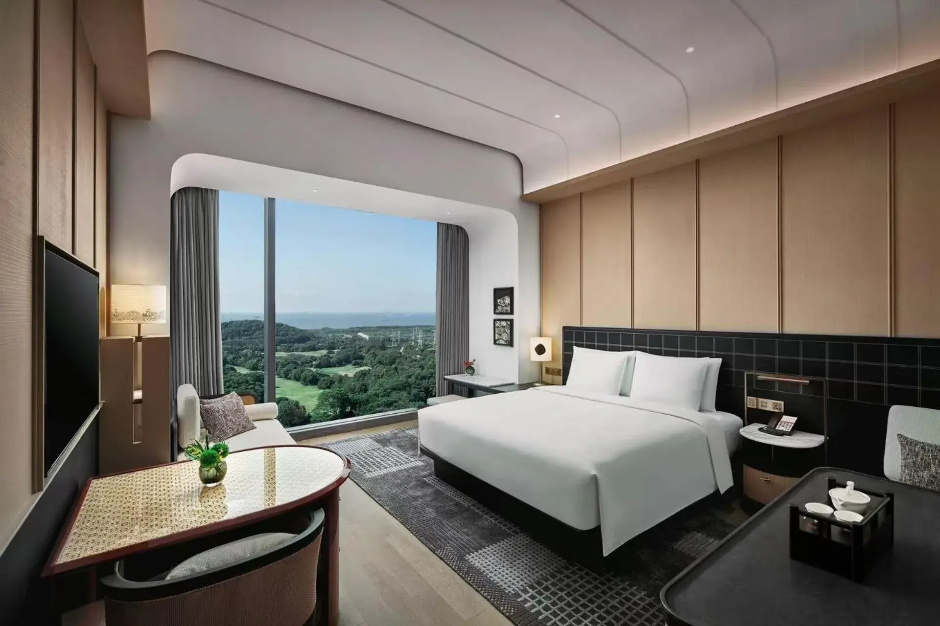 Photo of the whole room, Bed in HUALUXE Shenzhen Bao'an Photo of the whole room, Bed in HUALUXE Shenzhen Bao'an