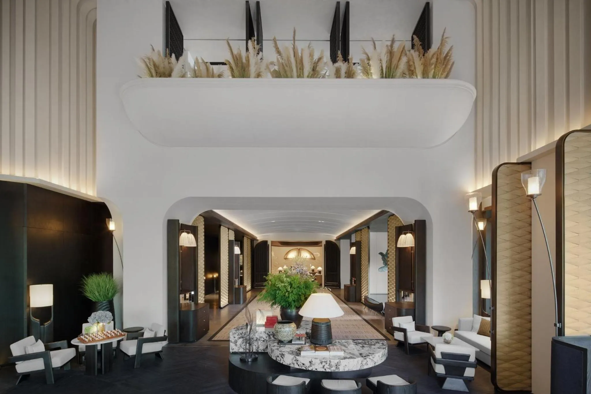 Property building in HUALUXE Shenzhen Bao'an