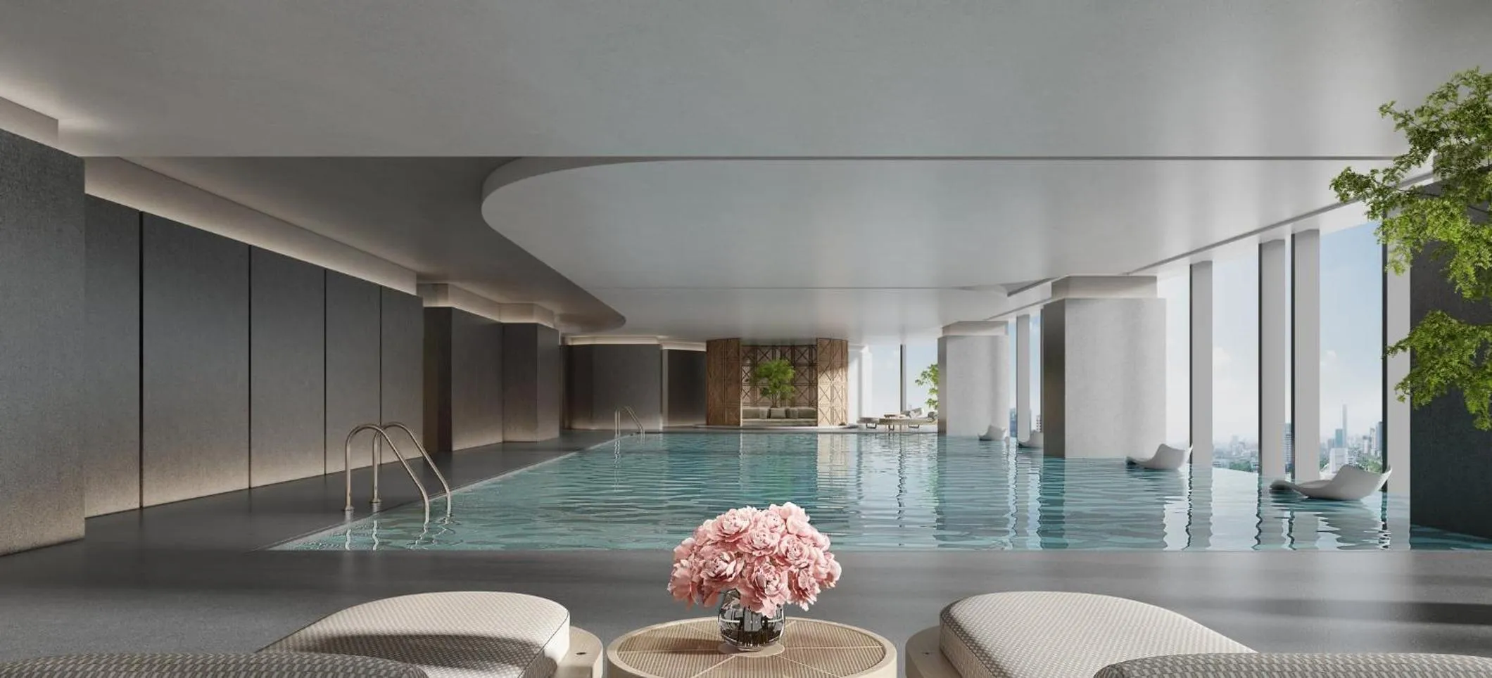Swimming pool in HUALUXE Shenzhen Bao'an