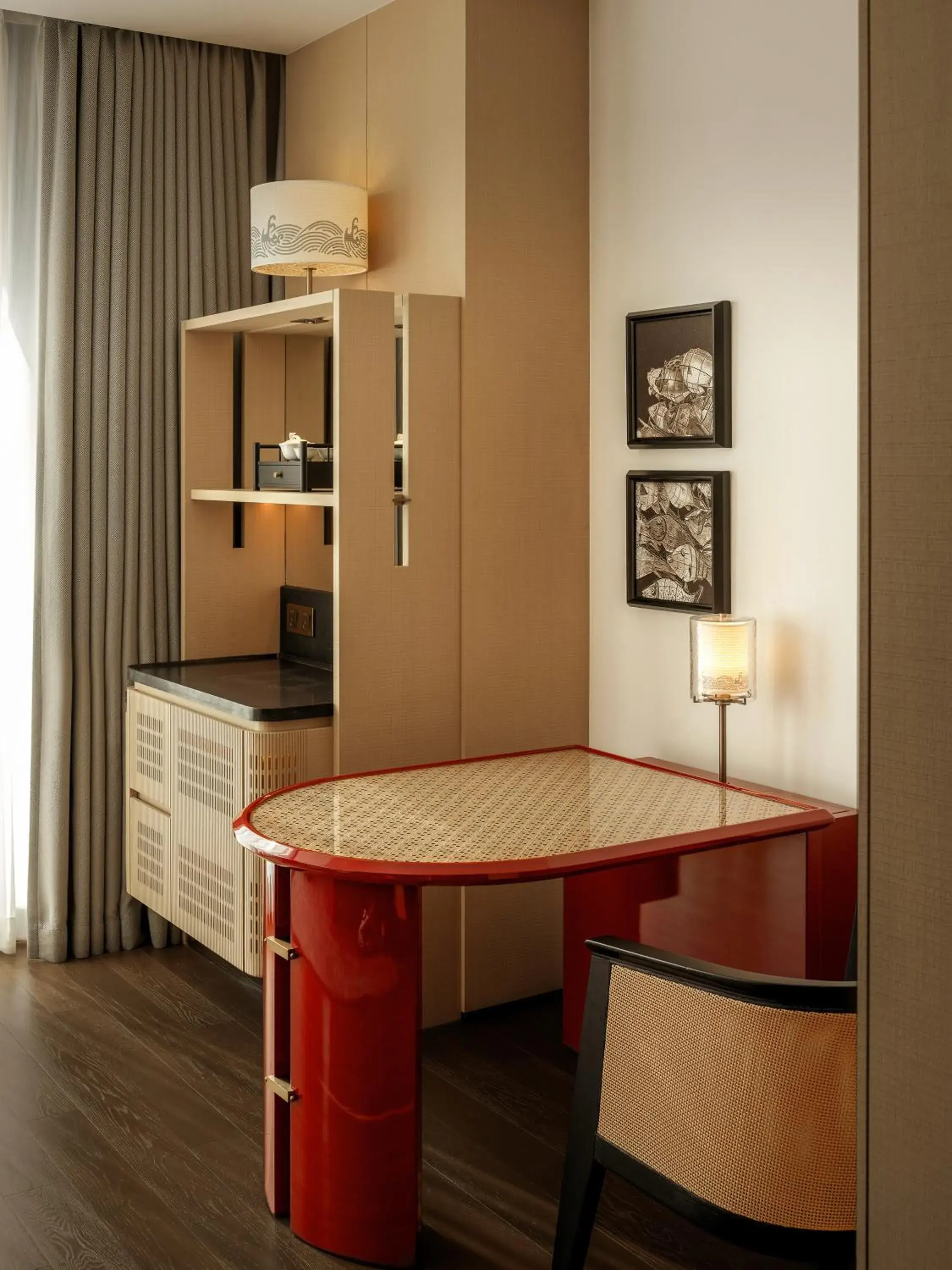 Premium King Room with Ocean View - Lounge Access in HUALUXE Shenzhen Bao'an Premium King Room with Ocean View - Lounge Access in HUALUXE Shenzhen Bao'an