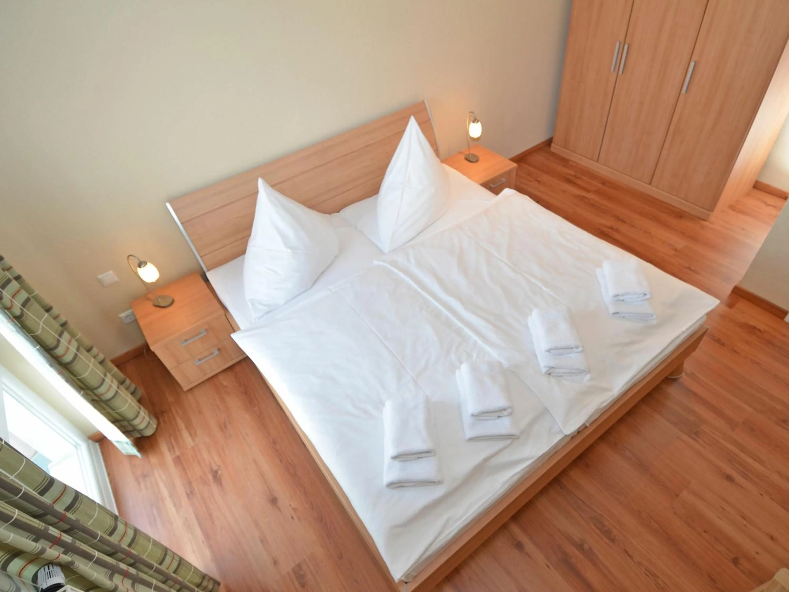 Bedroom, Bed in Villa Seerose - Appartement 08