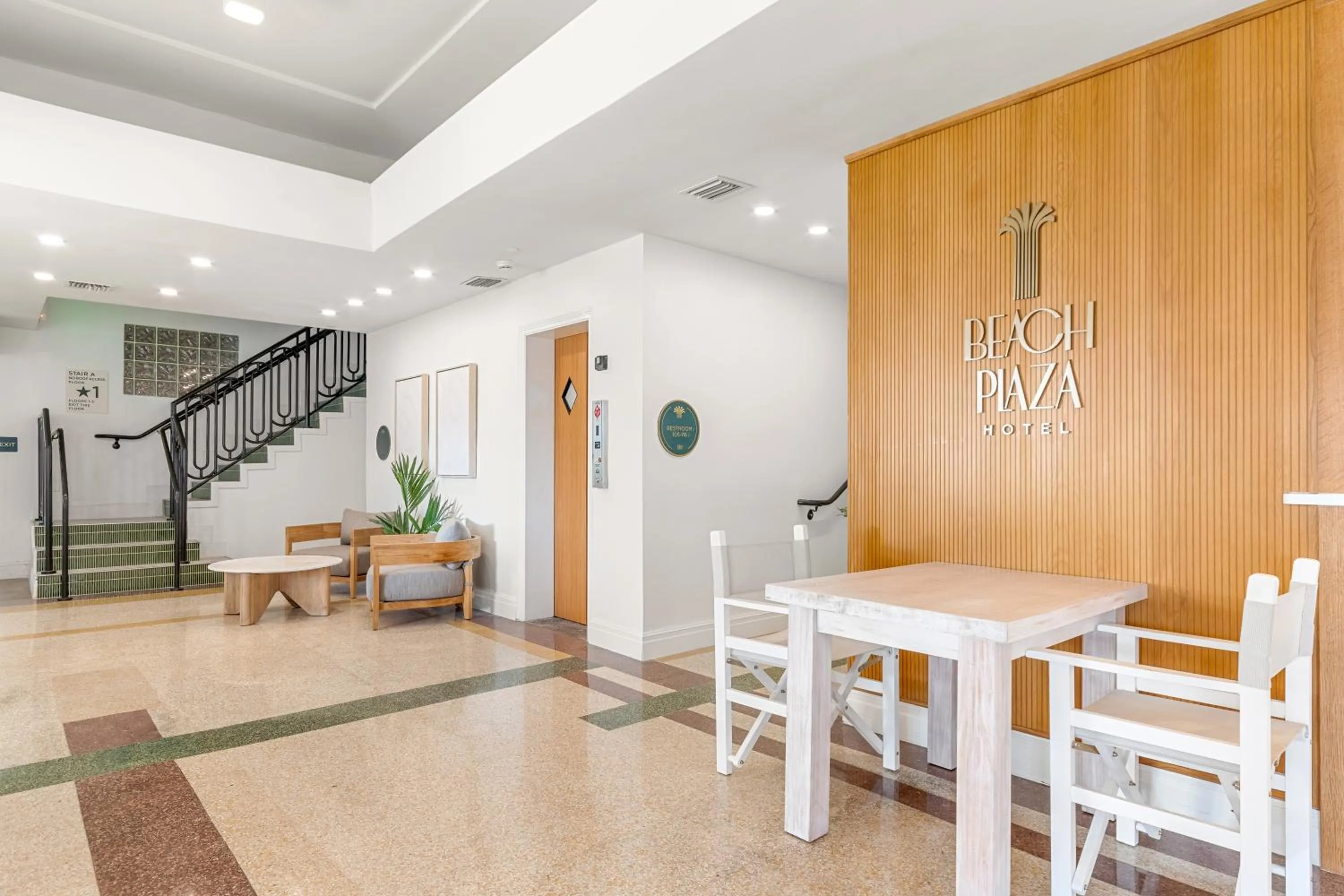 Lobby or reception in Beach Plaza