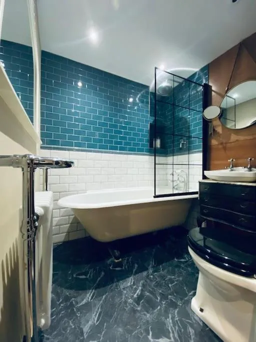 Spacious Boutique Apartment