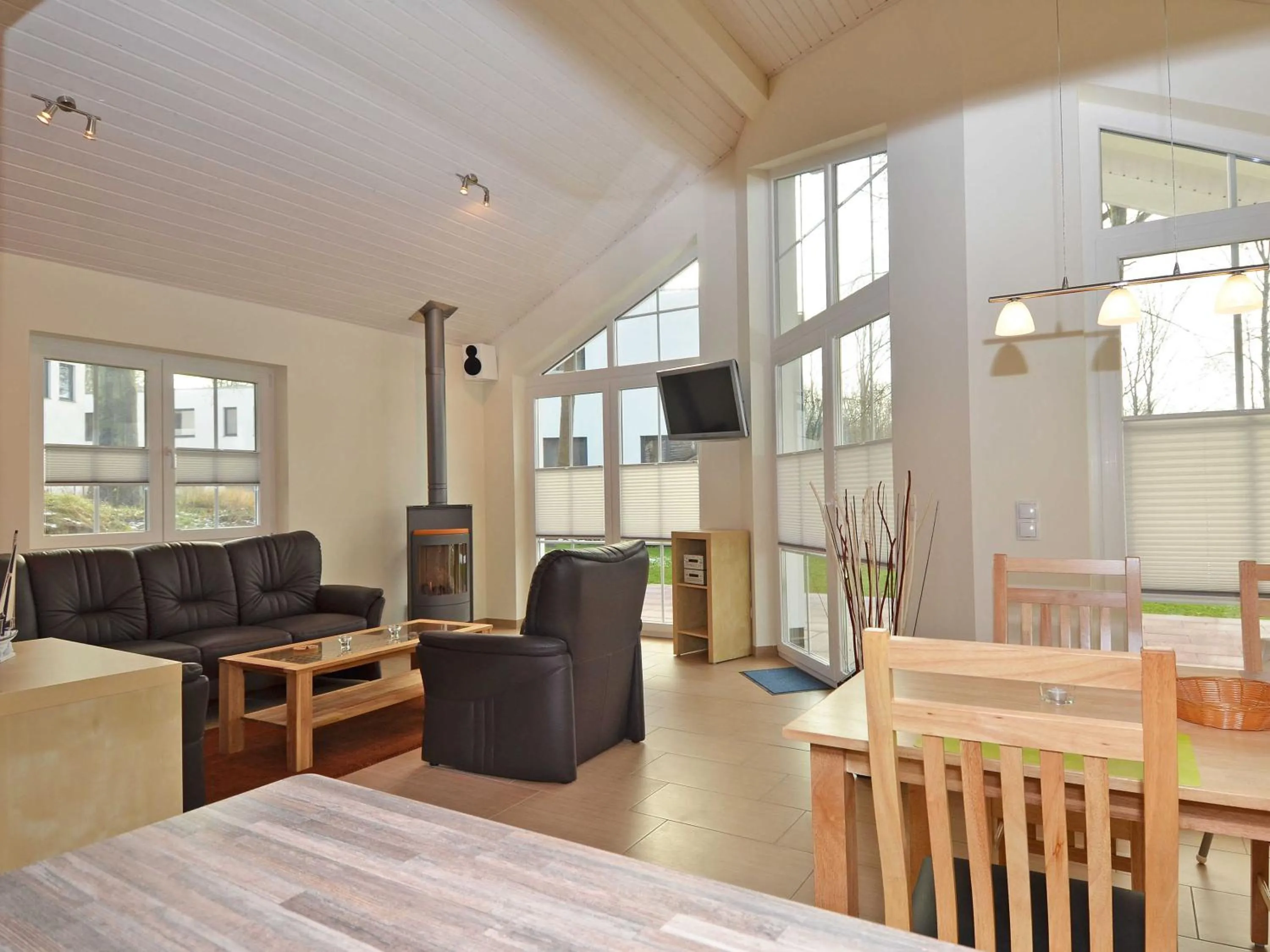 TV and multimedia in Strandhus Sellin - Apt. 02