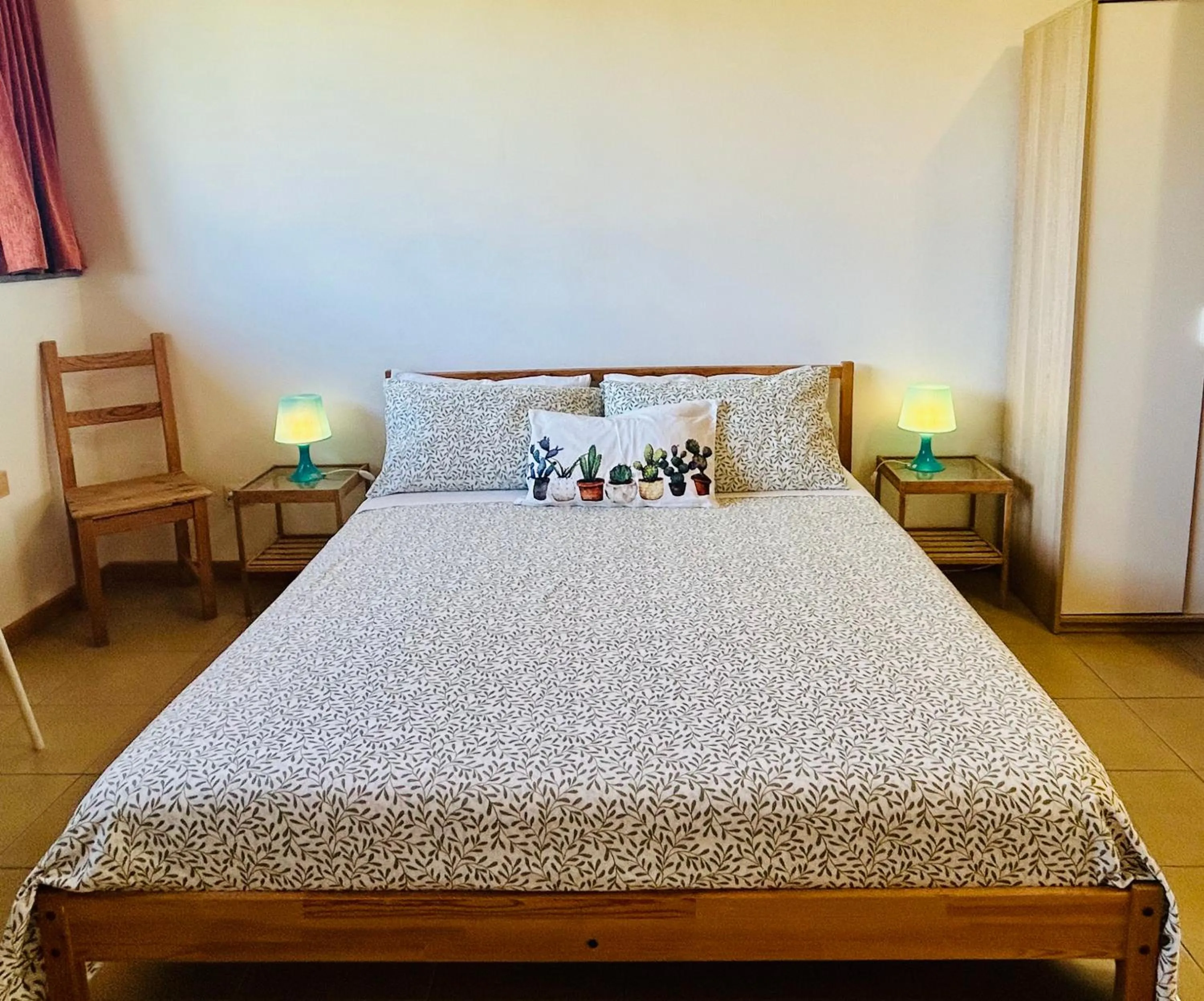 King Room with Mountain View in Villa Carolea