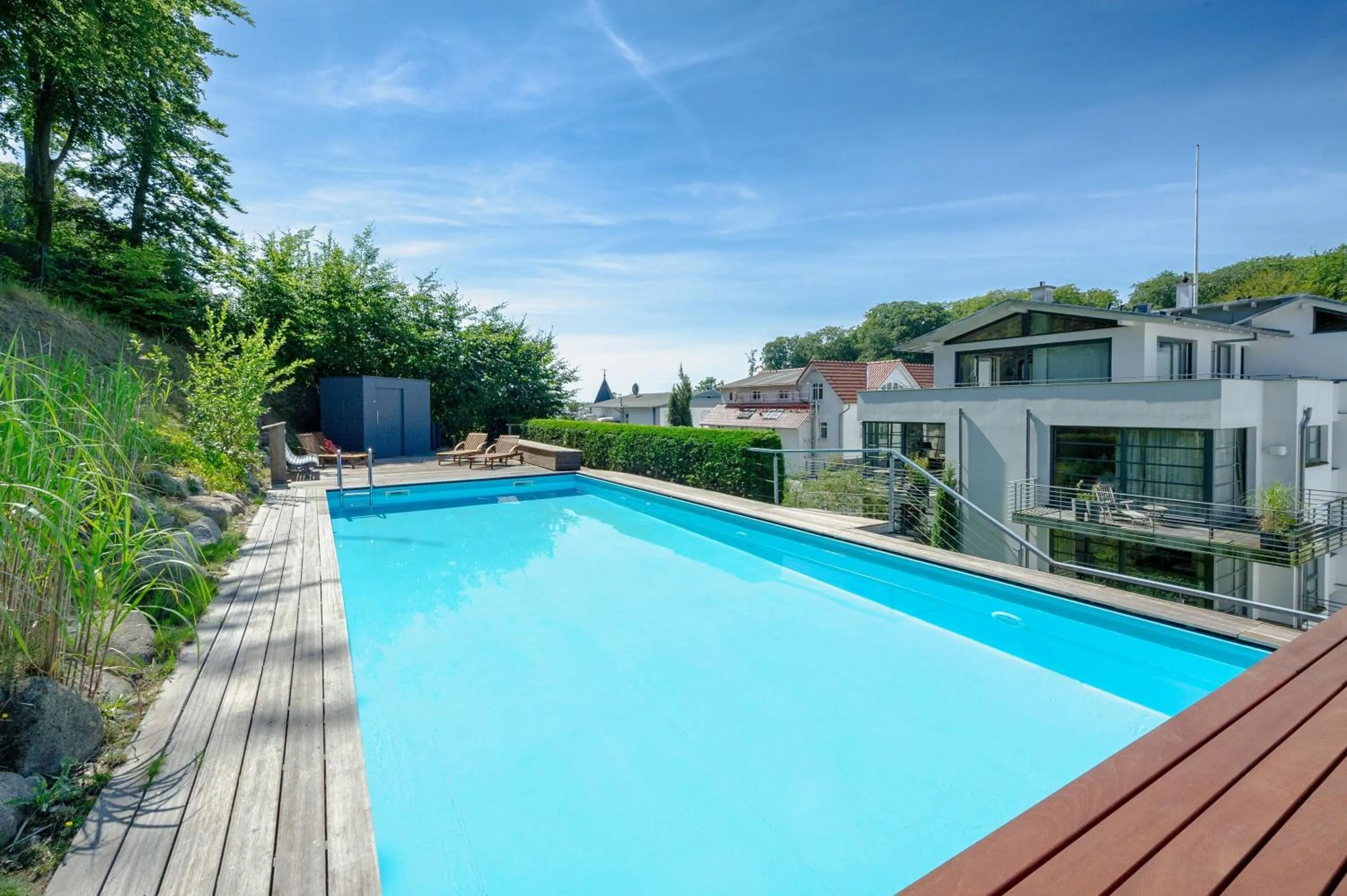 Property building in Villa Paula in Sellin - Penthouse mit Kamin und Dachterrasse