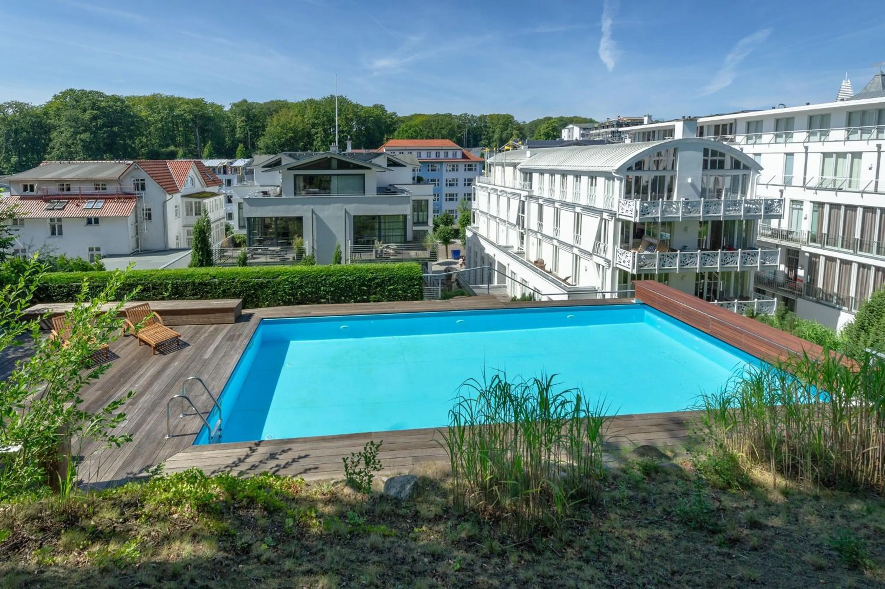 Property building in Villa Paula in Sellin - Penthouse mit Kamin und Dachterrasse