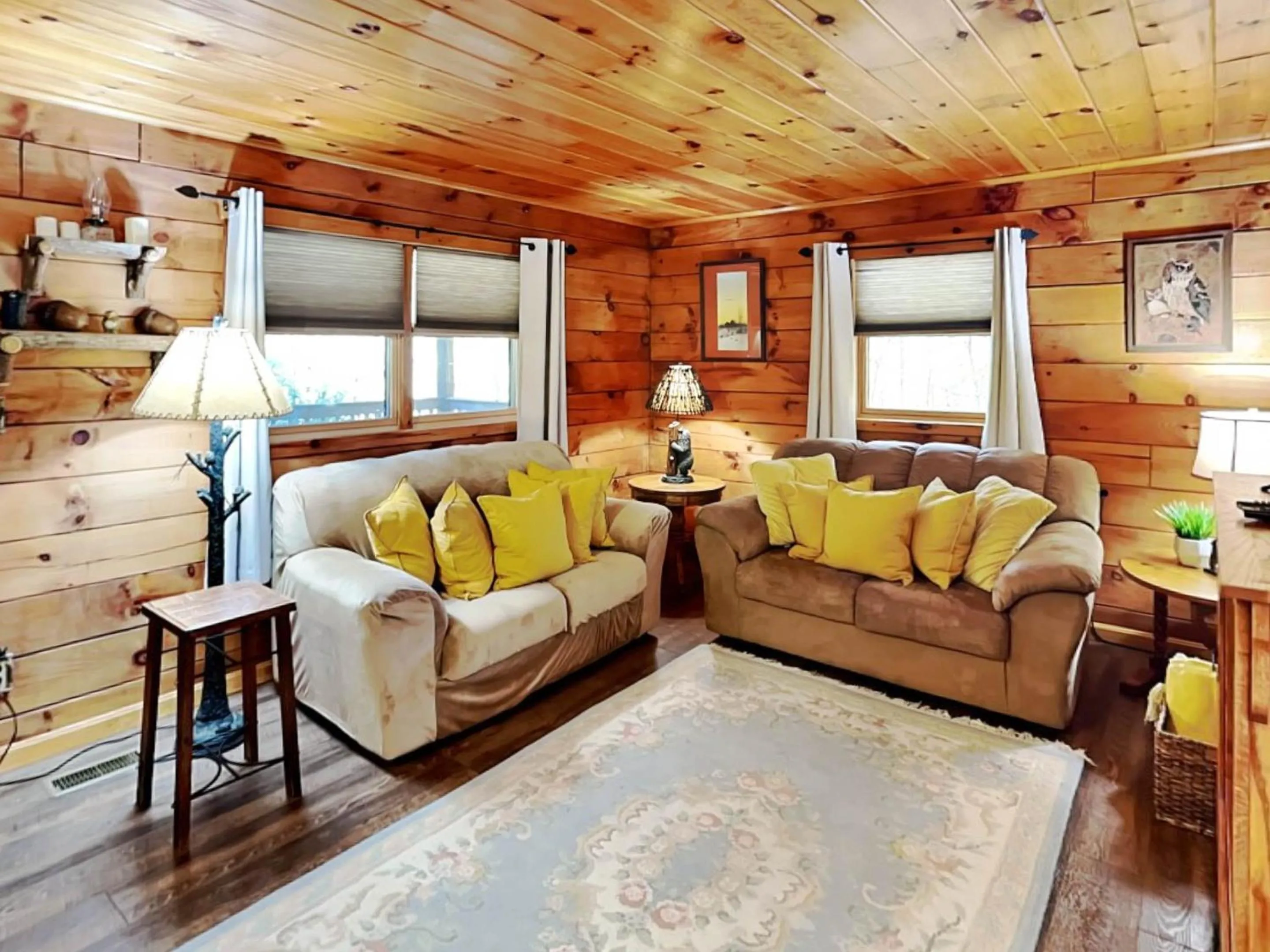Cozy Cabin