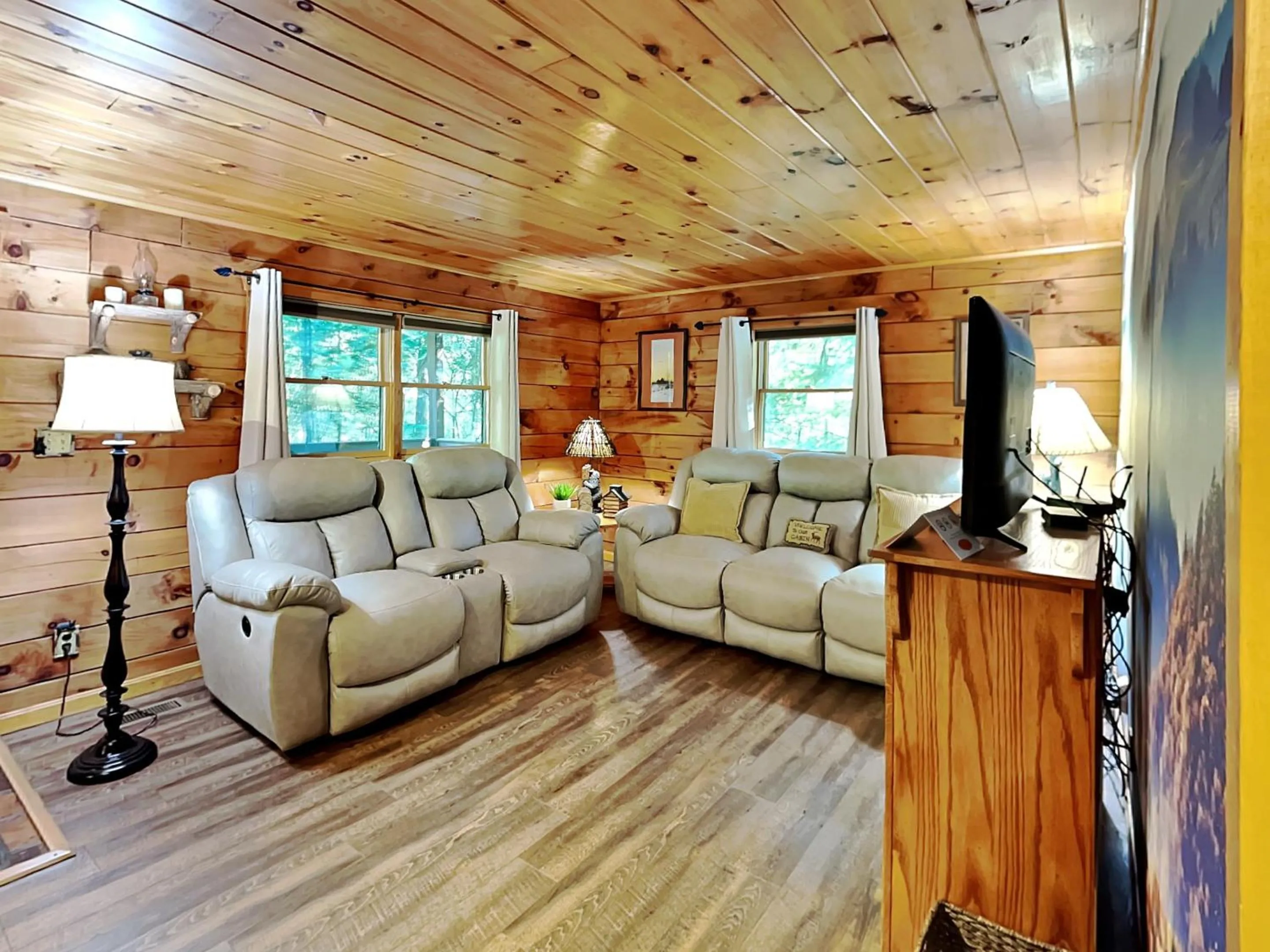Cozy Cabin