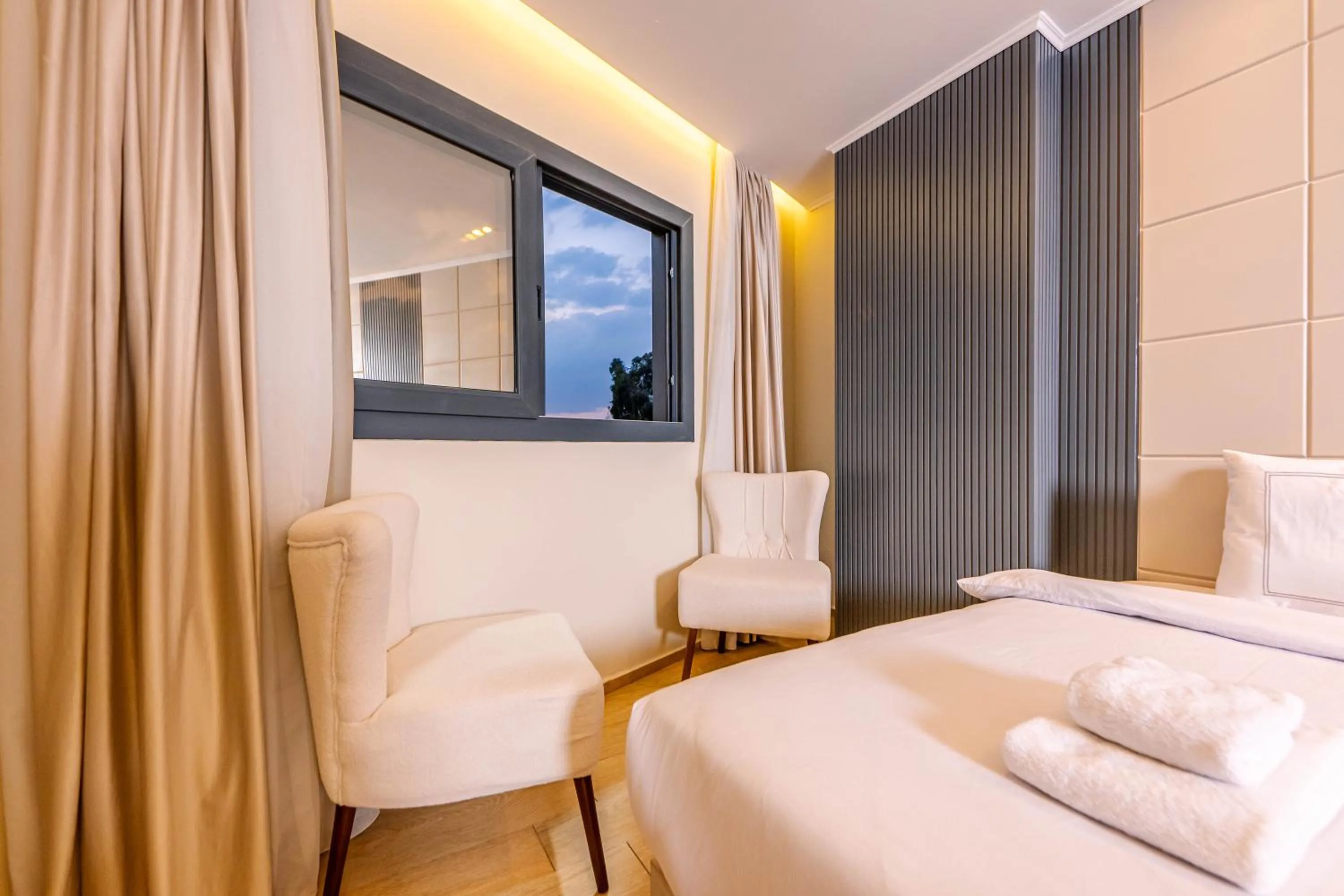 Bedroom, Bed in Remal Pyramids Hotel