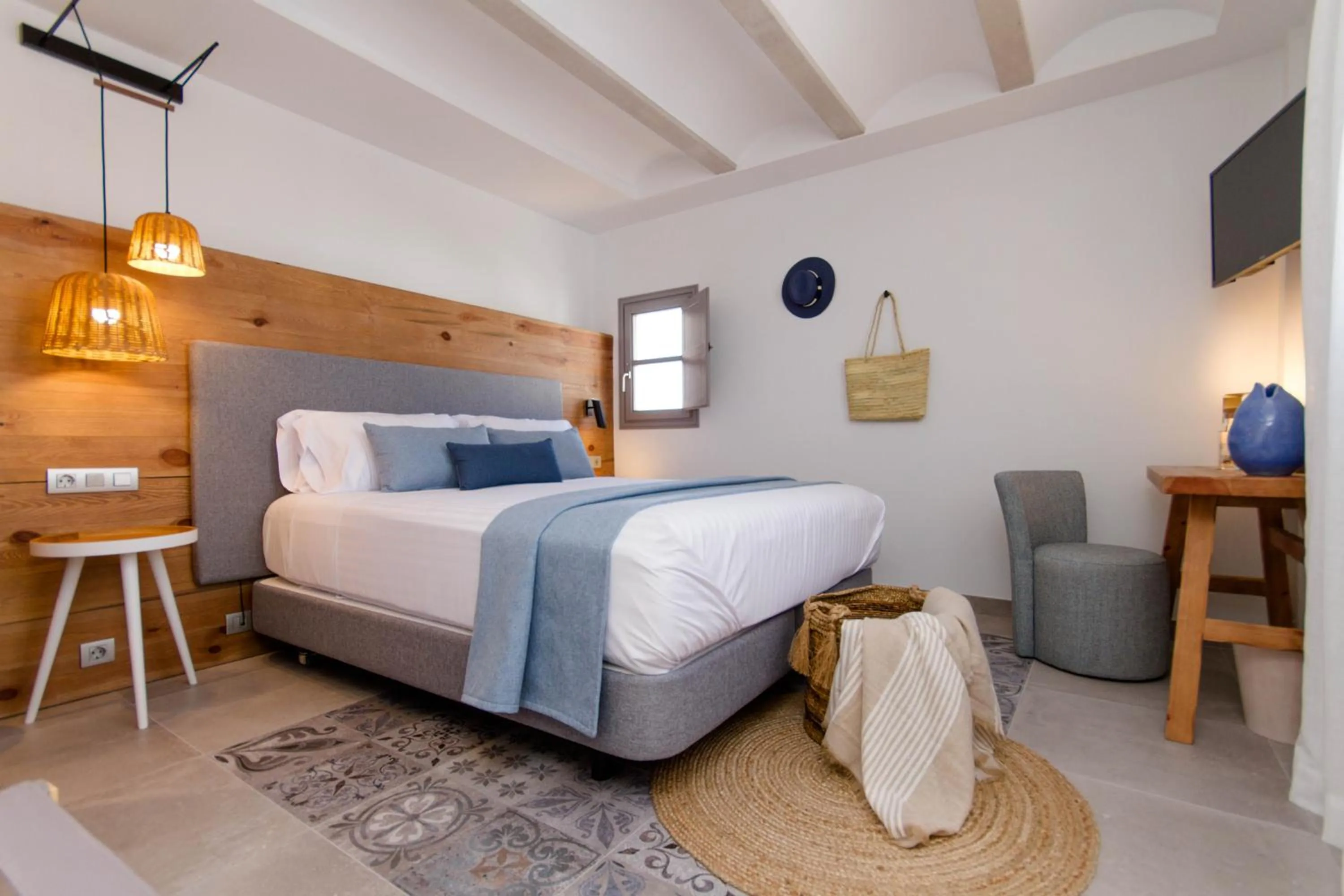 Photo of the whole room, Bed in La Serena Boutique Hotel & Wellness - Altea