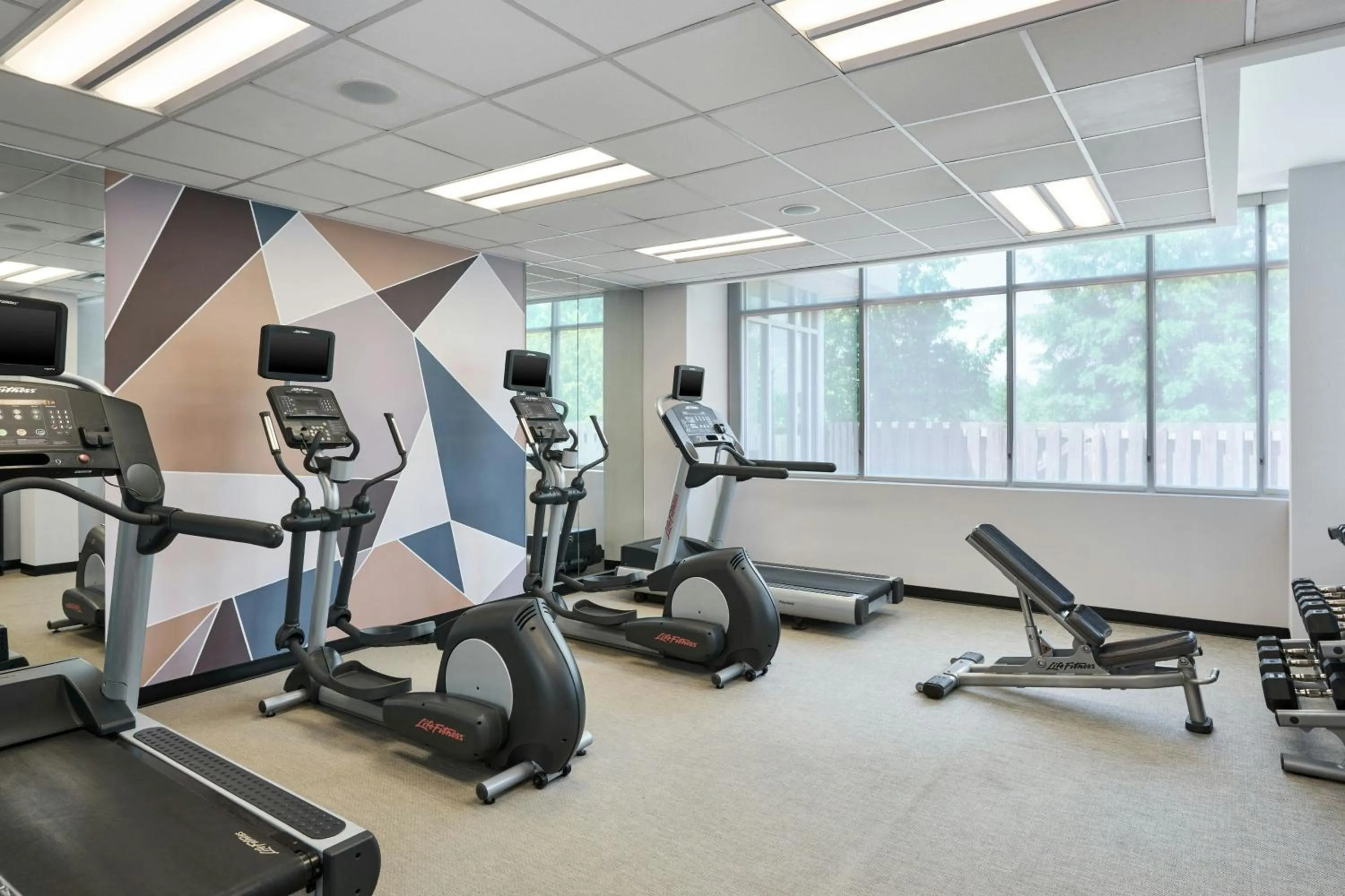 Fitness centre/facilities in SpringHill Suites Lumberton